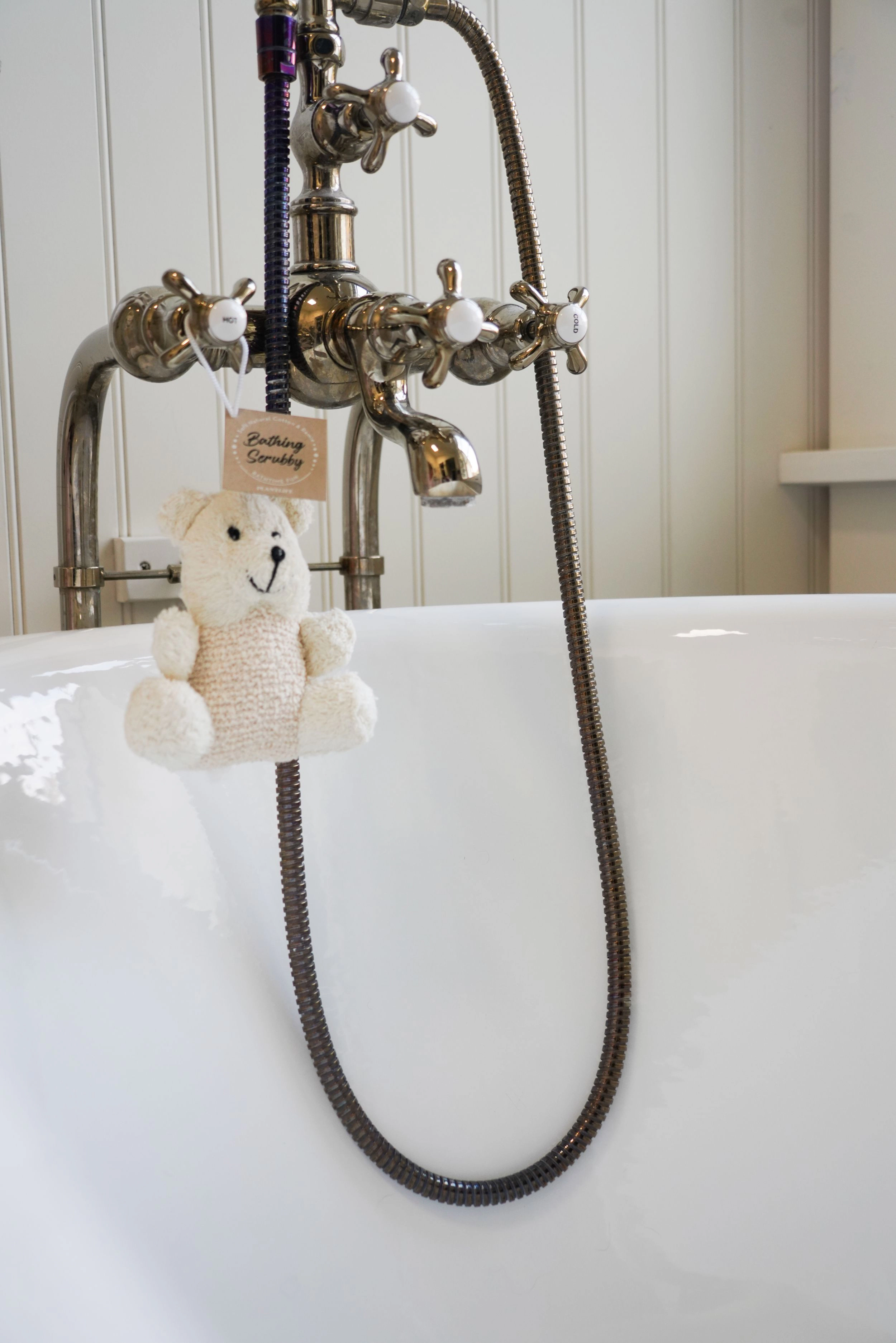 Plantlife Polar Bear Ramie Bath Scrubby