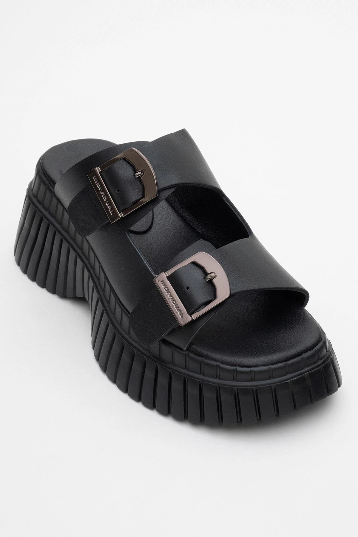 Forever & Always Womens Joanes Leather Two-Strap Platform Sandals