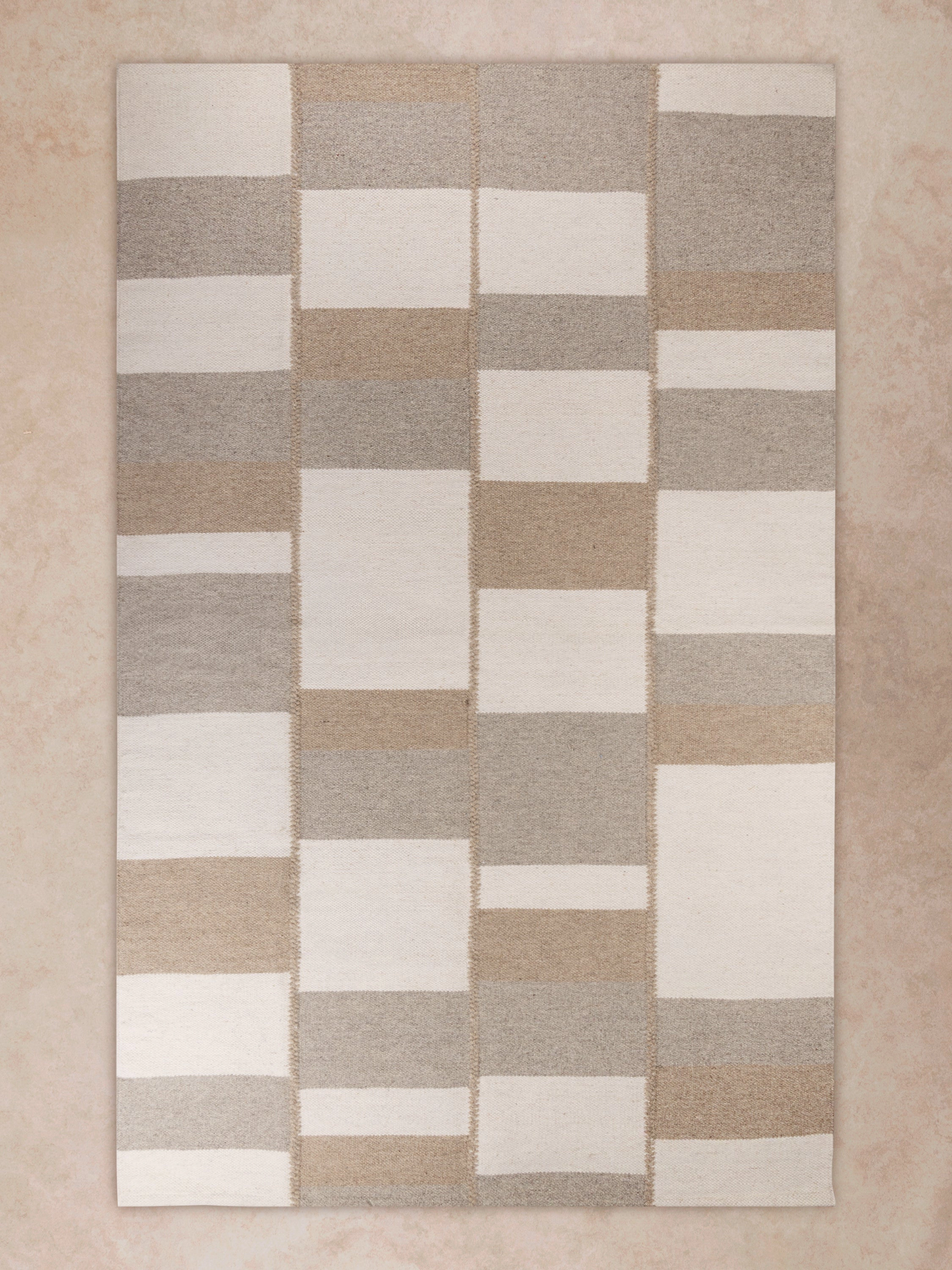 GAURI KOHLI Sahara Area Rug 5'x8'