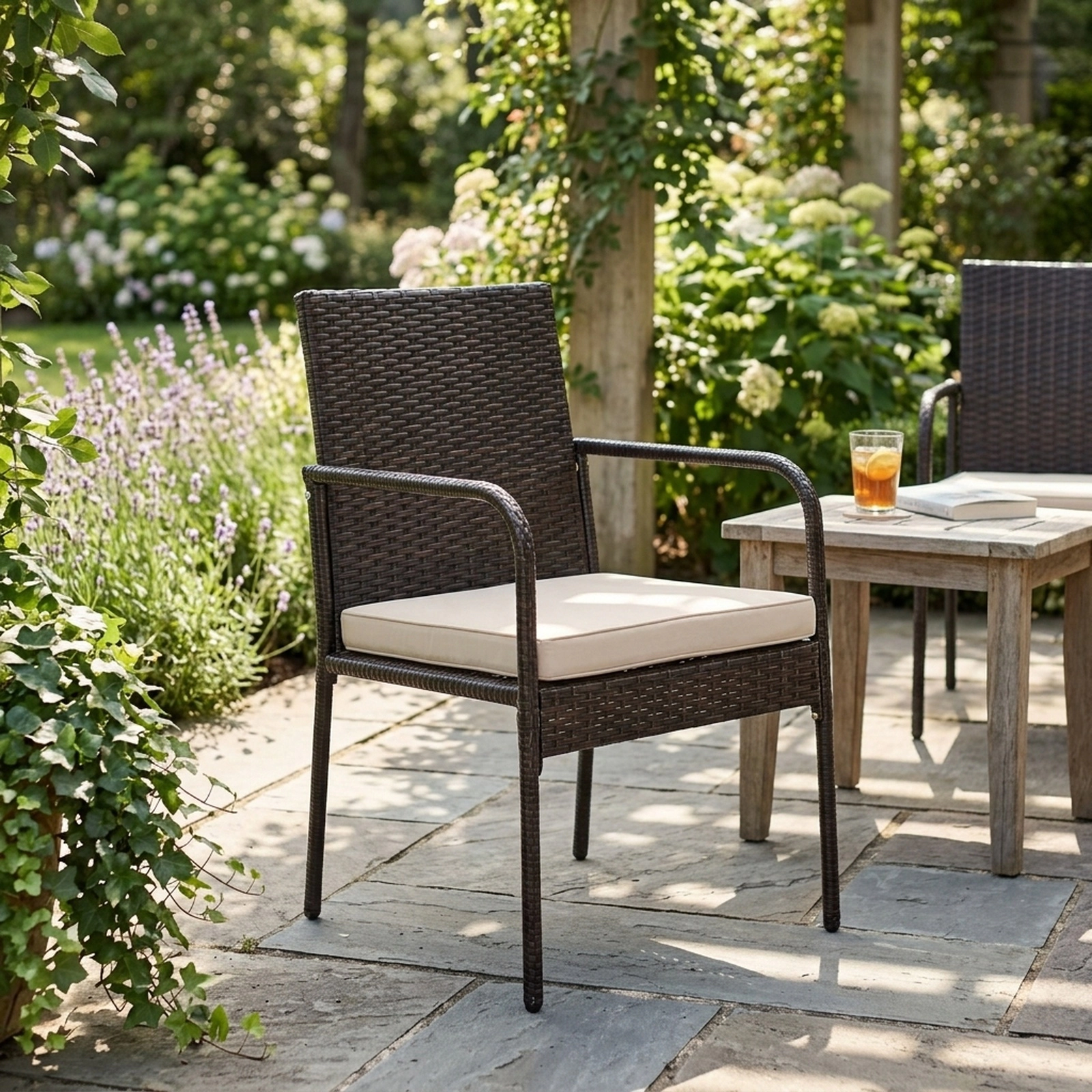 SUGIFT Set of 4 Patio Rattan Dining Chairs, Mix Brown, Off-White Cushions, 18-Inch Seat