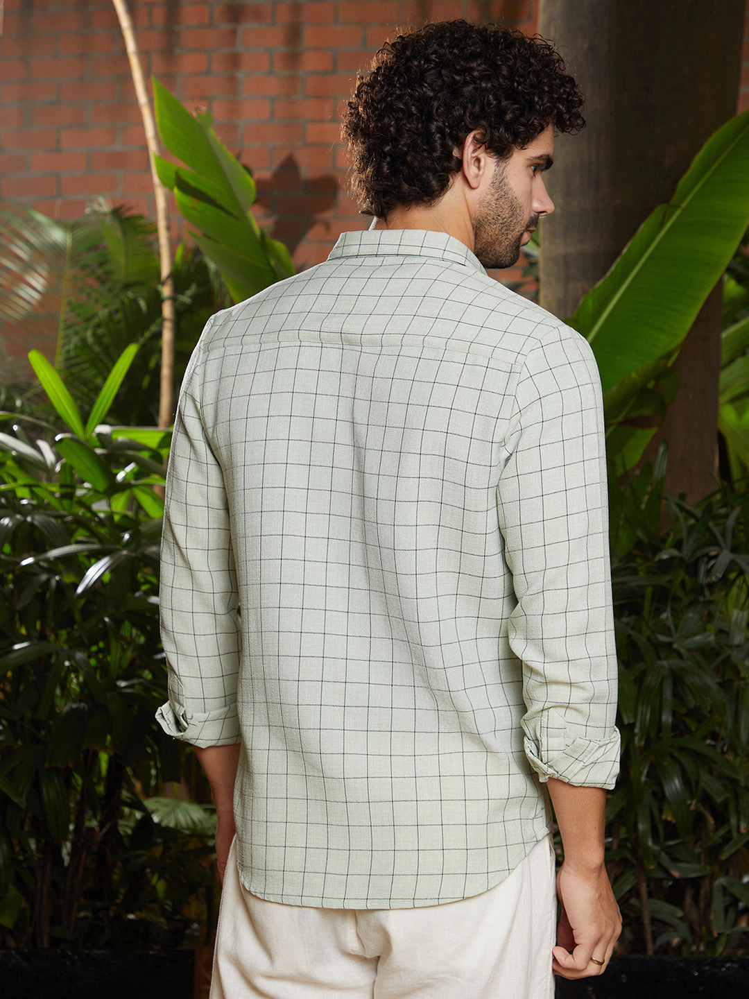 Campus Sutra Men's Graph Check Shirt