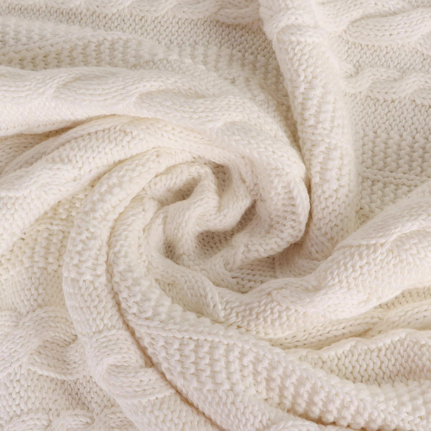 Delara Organic Cotton Cable Knit Throw Blanket, GOTS Certified, 50x70, Lightweight All-Season
