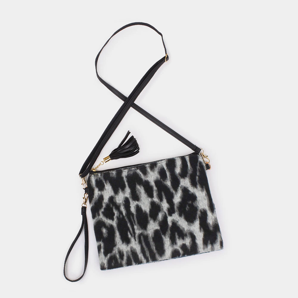 FASHNZFAB Leopard Patterned Clutch / Crossbody Bag