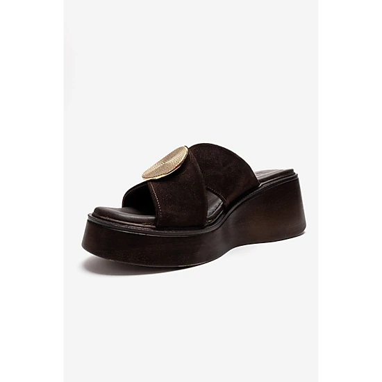 Forever & Always Womens Fianna Leather Cross Strap Platform Sandals