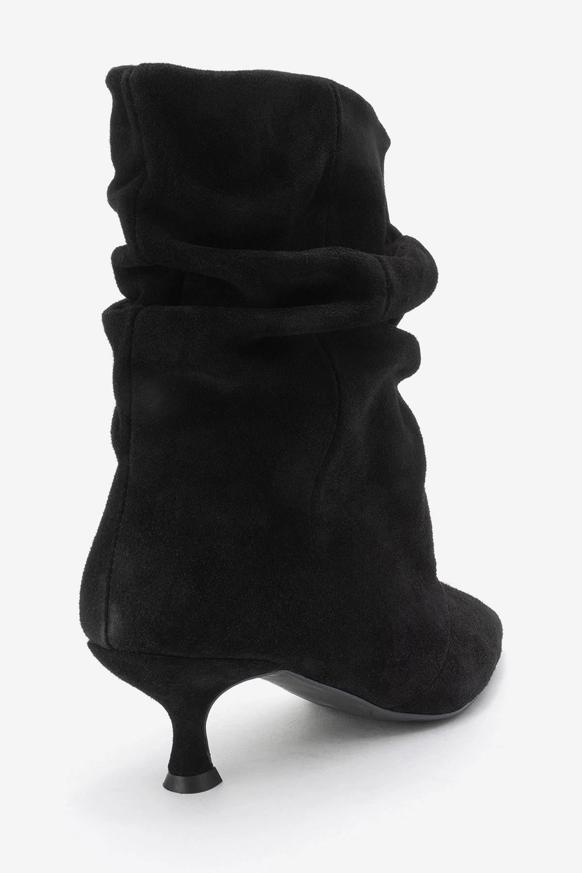 Forever & Always Womens Balei Leather Pointed Toe Boot