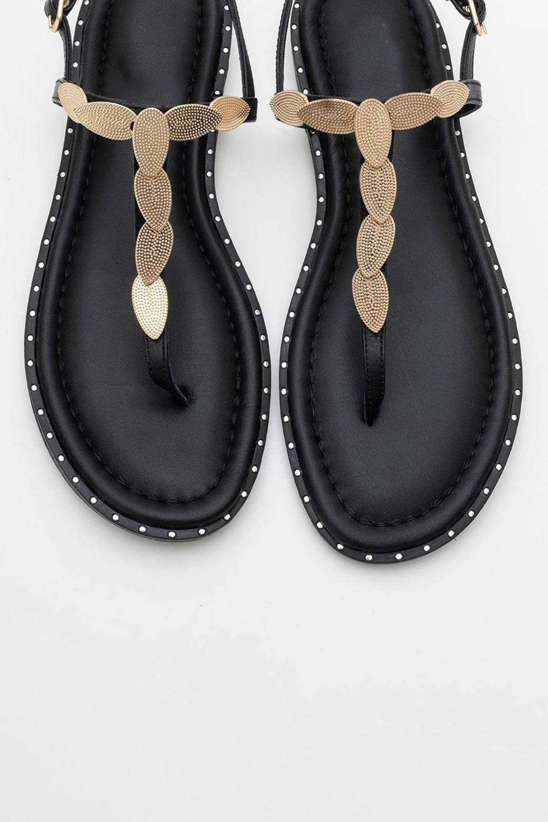 Forever & Always Womens Marea Leather Flat Sandals