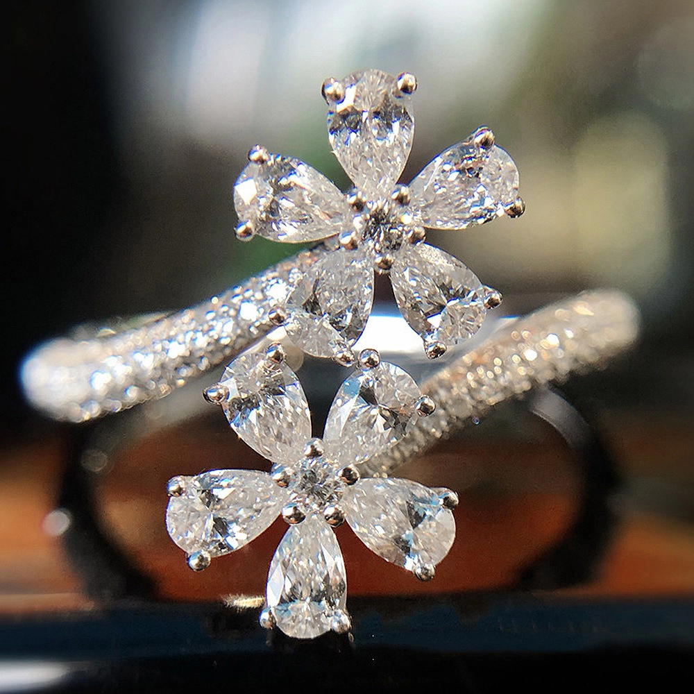 Rhinestone Flower Ring for Women Adjustable Cubic Zirconia Cocktail Ring