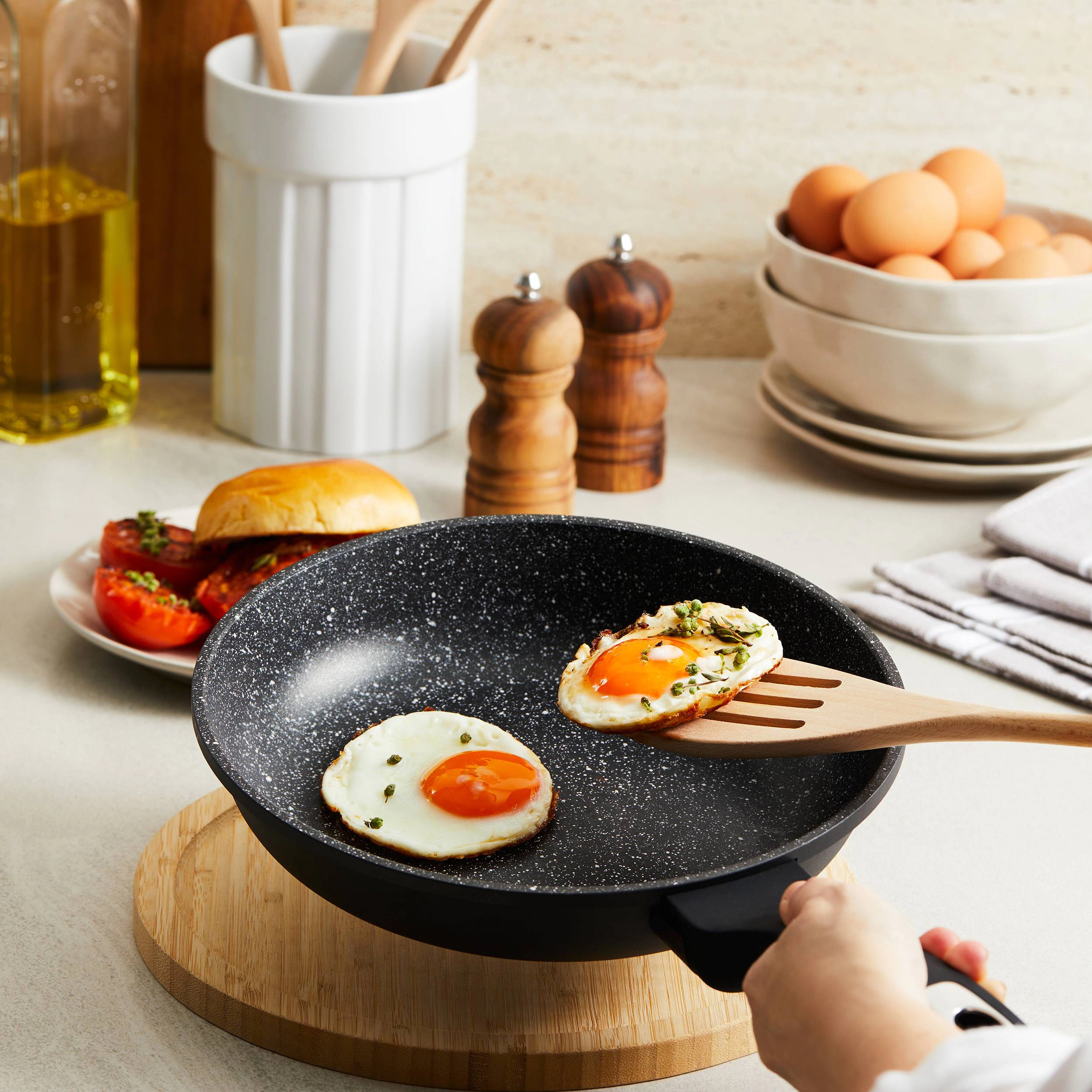 Cuisine::pro® GRANITE™ Frypan 11"