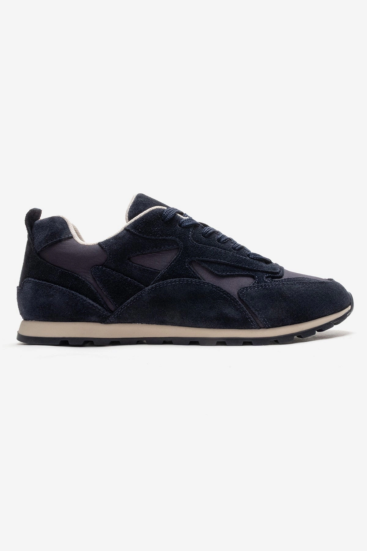 Forever & Always Womens Sahra Leather Sneaker