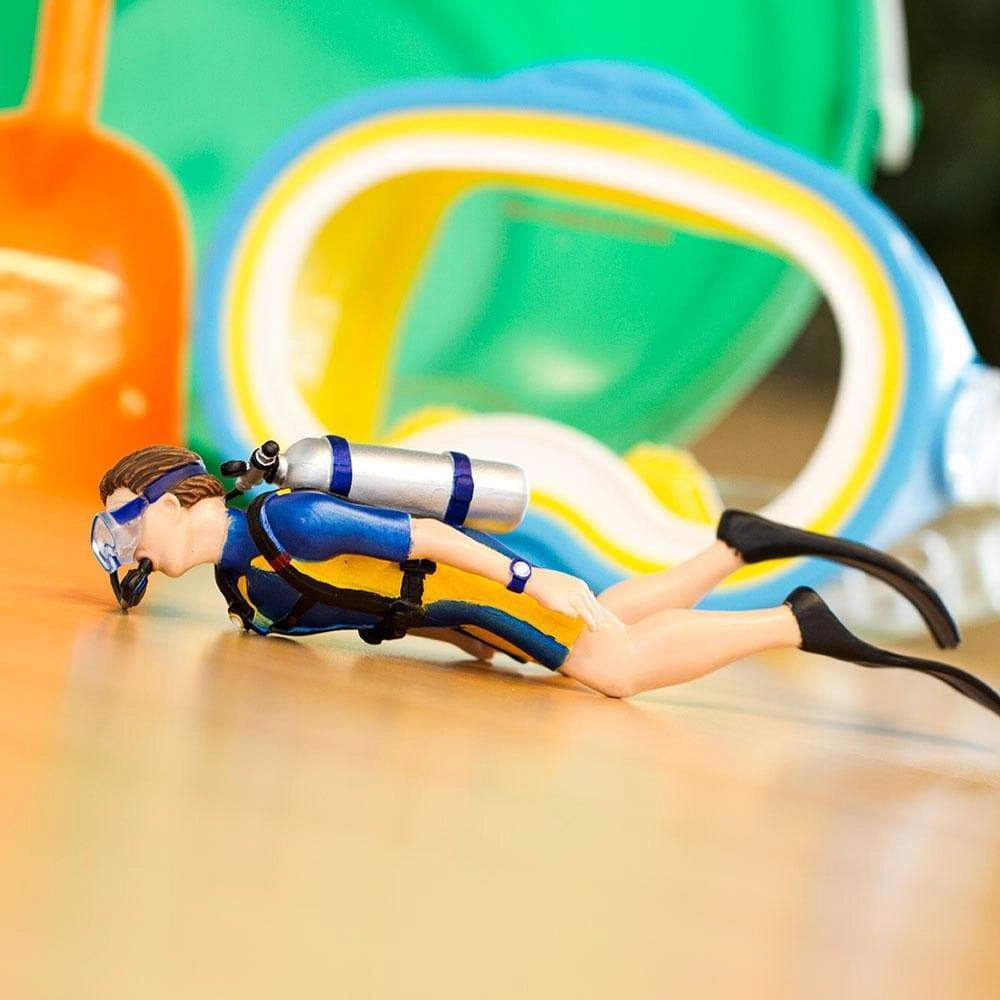 Safari Ltd. - Kevin the Underwater Adventurer Scuba Diver Kids Toy Figure