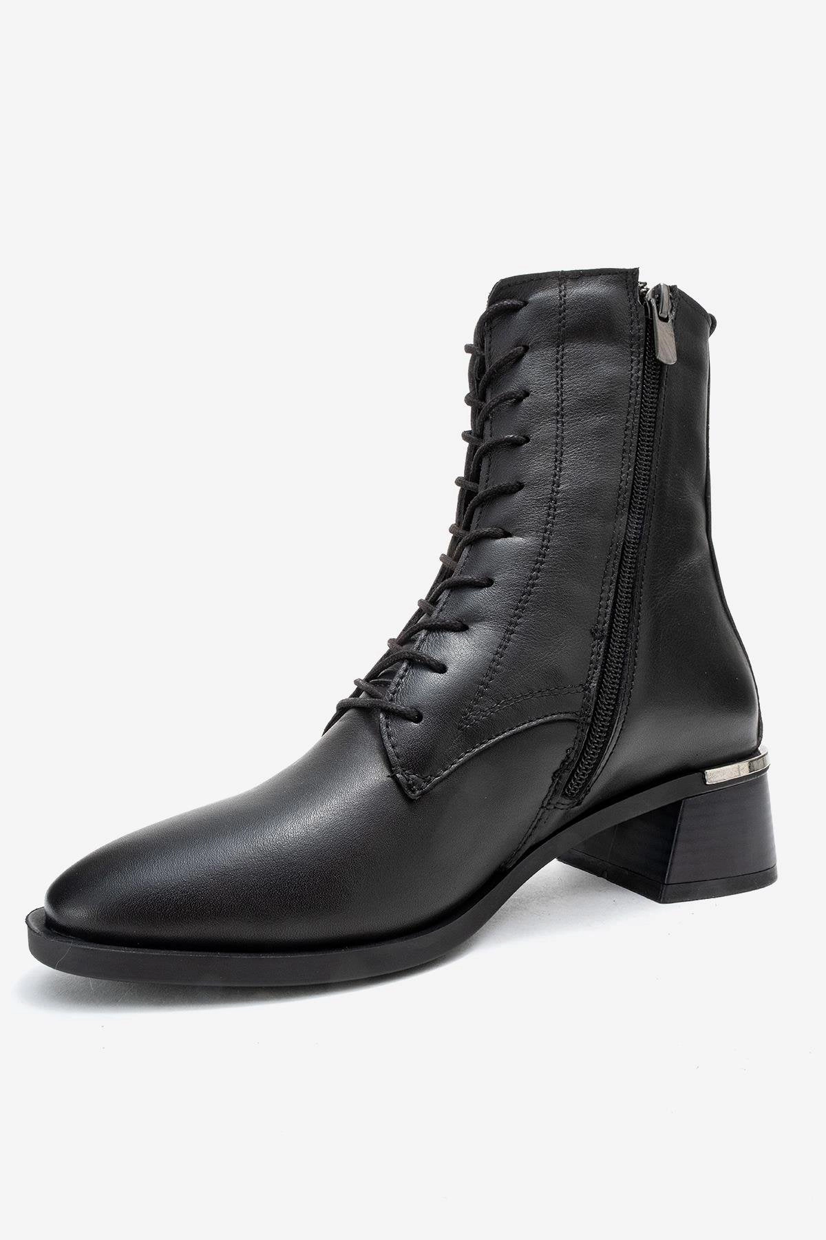 Forever & Always Womens Avia Leather Block Heel Boot