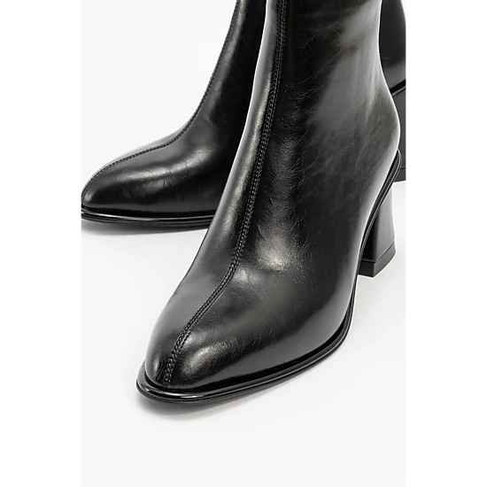 Prologue Shoes Womens Maura Block Heel Boot