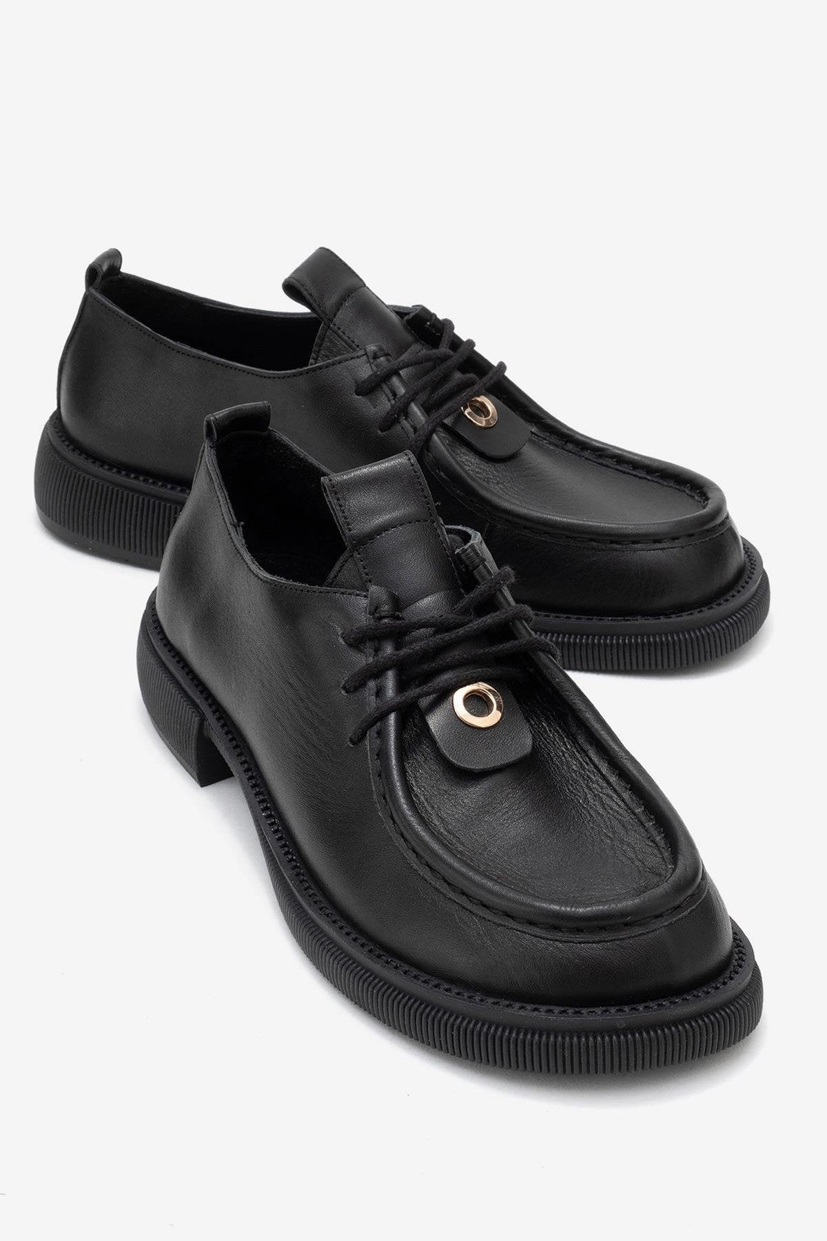 Forever & Always Womens Band Leather Lace Up Loafer