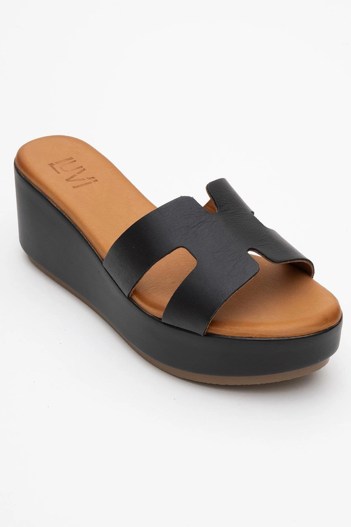 Forever & Always Womens Lia Leather Platform Sandals