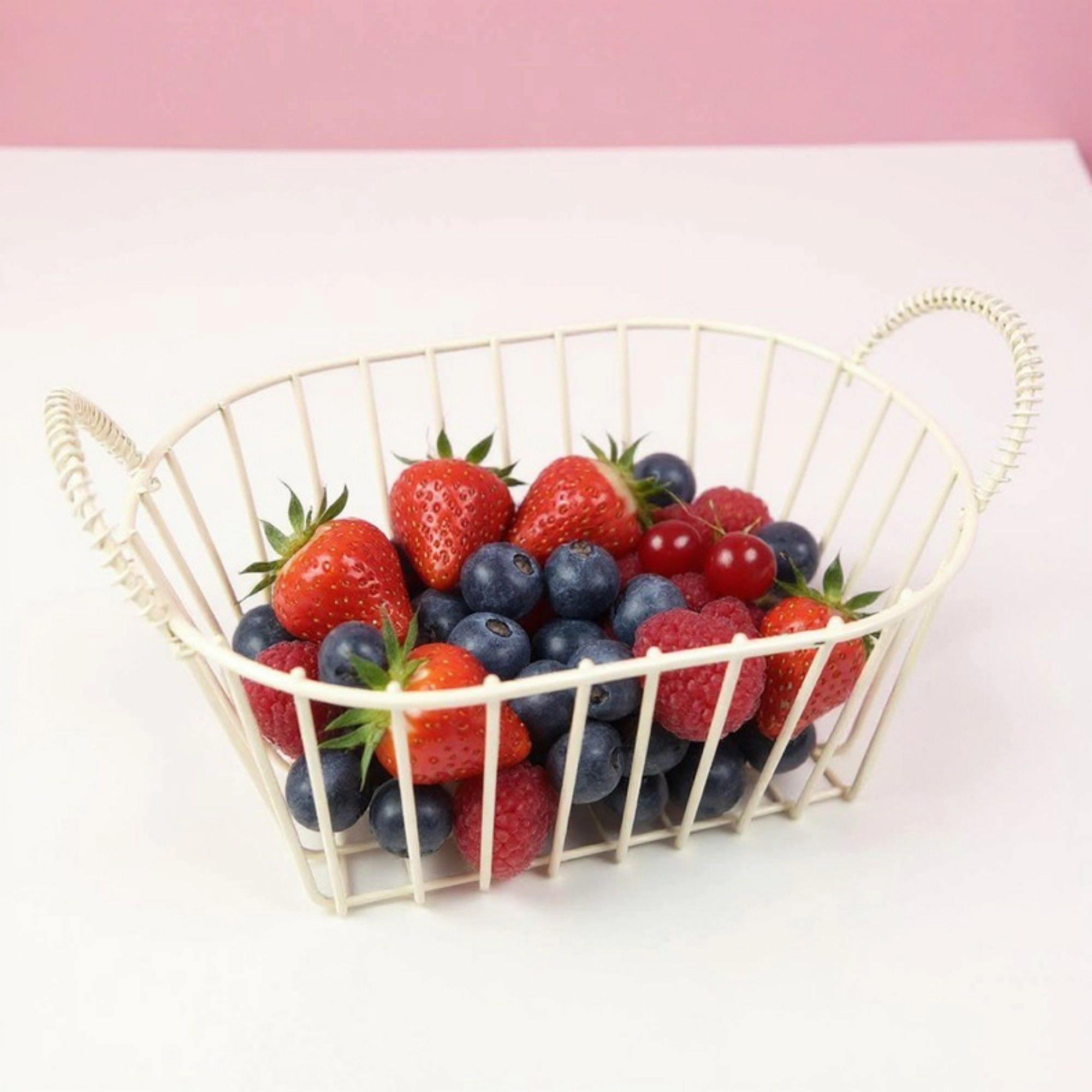 Alilang Women Oval Wire Storage Basket with Dual Handles and Open Frame Design 7x4.7x3in