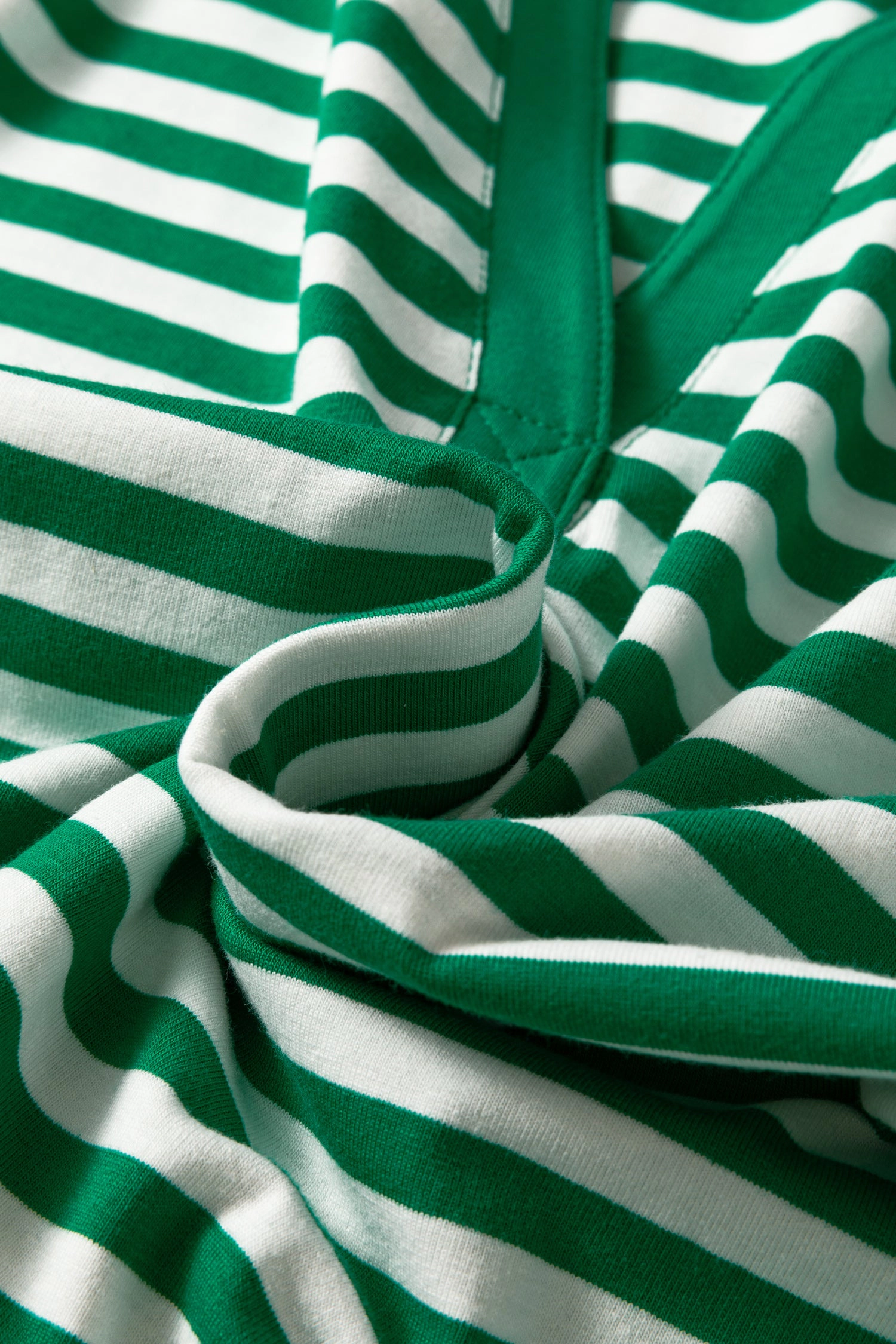 Threaded Pear Womens Kamryn Collared V-Neck Puff Sleeve Top - Green Stripe
