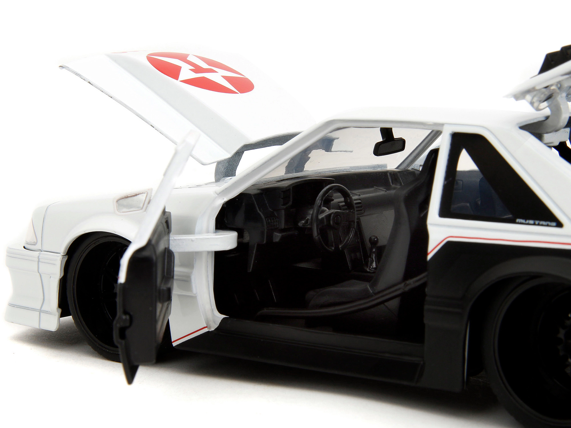 Jada 1989 Ford Mustang GT "Texaco" White and Matt Black with Graphics "Bigtime Muscle" Series 1/24 Diecast
