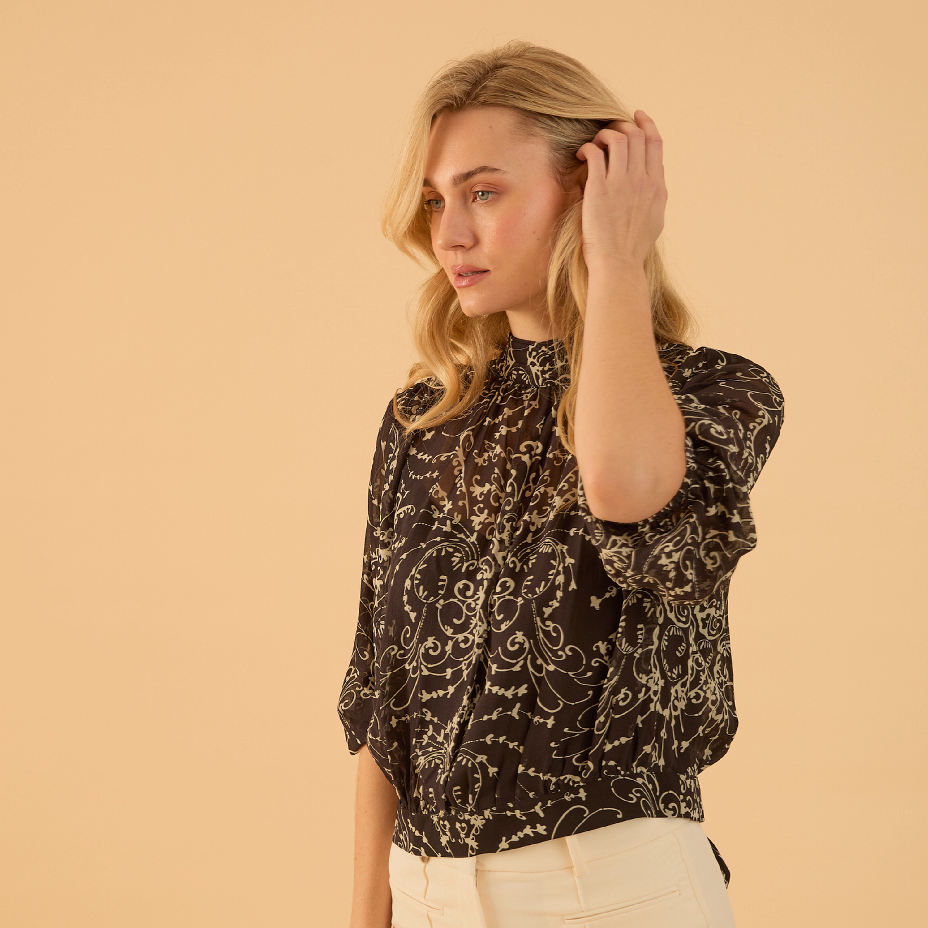 Rose & Nancy Women's Freya Black Print Blouse