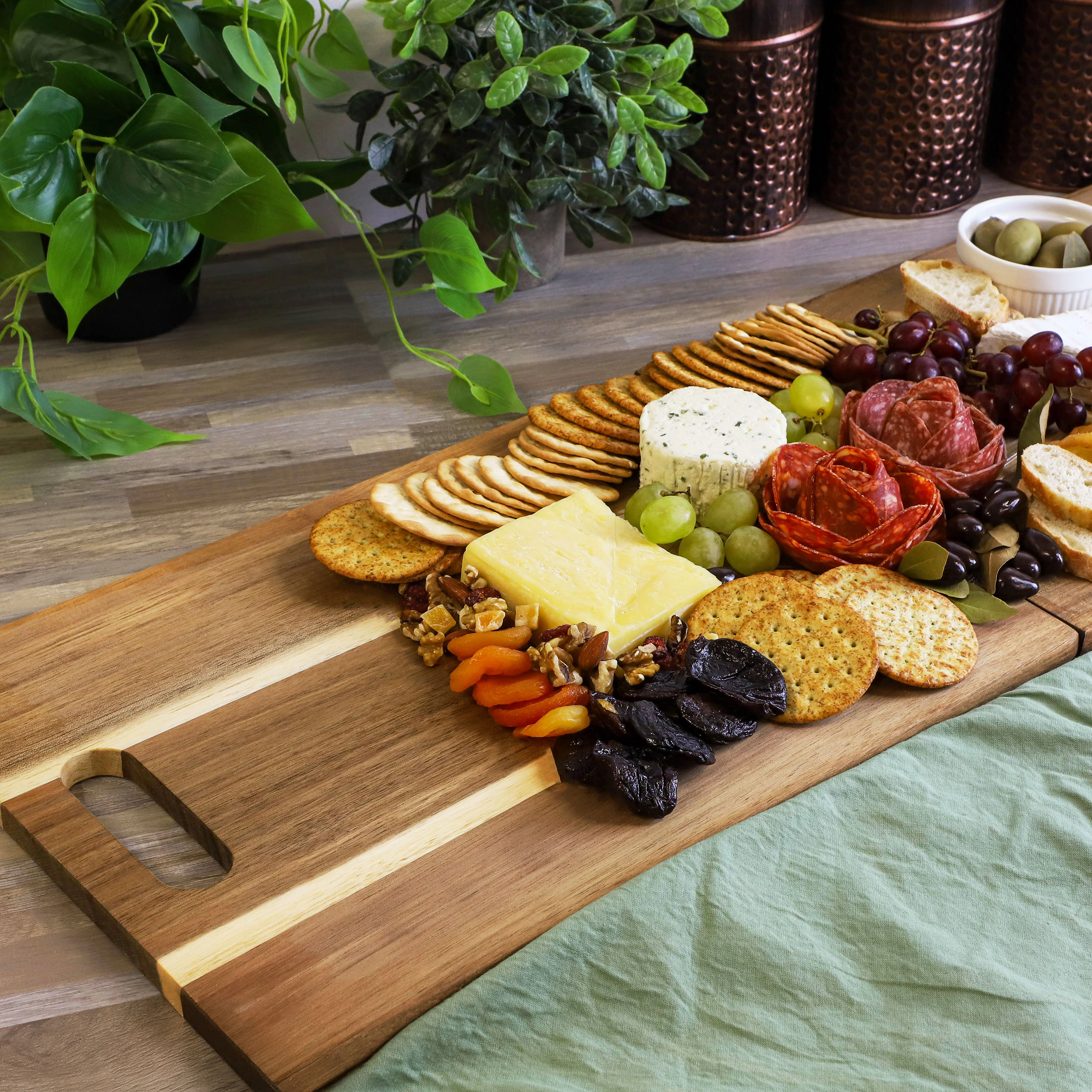 MegaChef 33 x 12 Inch Acacia Wood Folding Charcuterie Serving Board