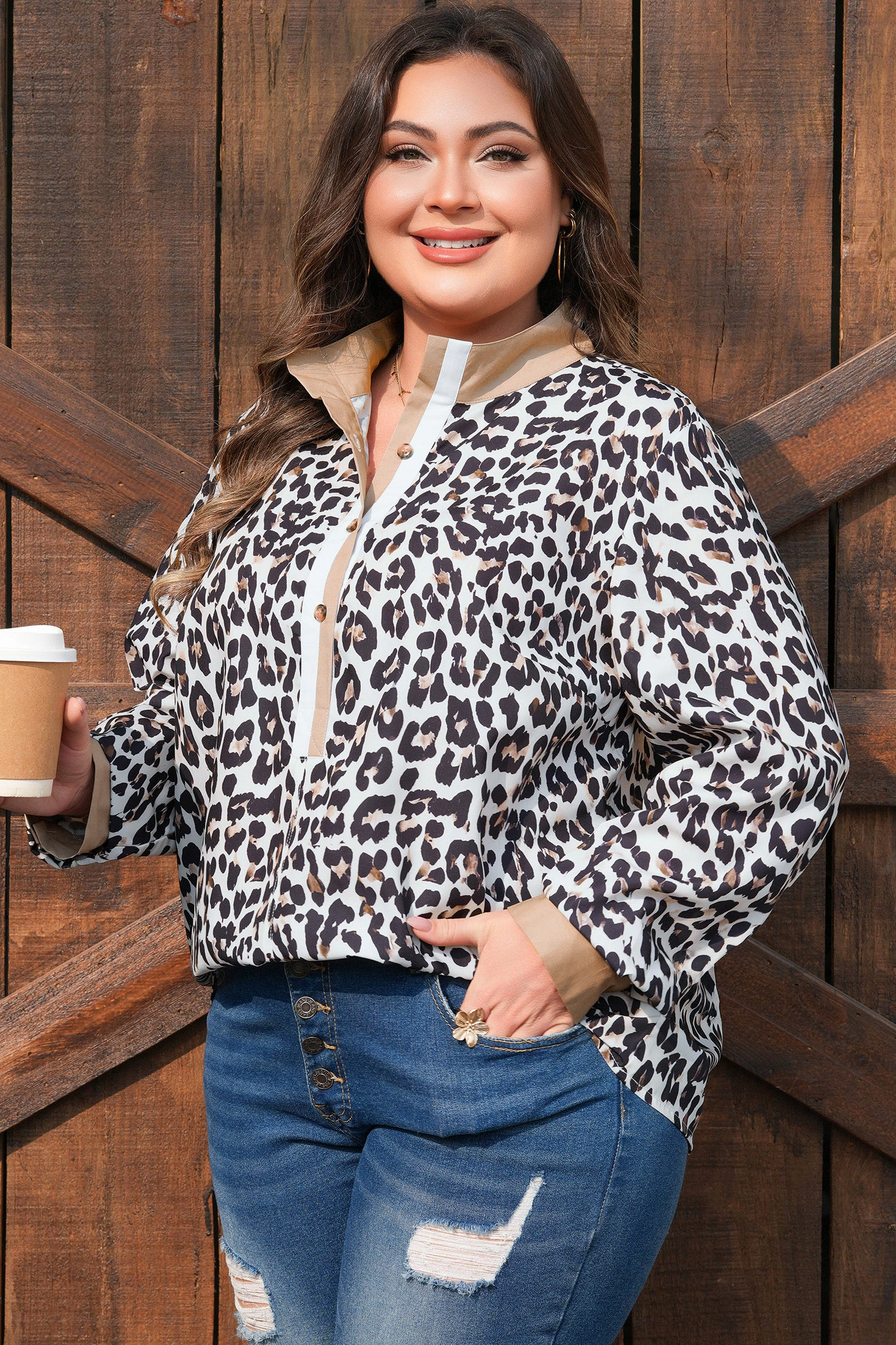 Threaded Pear Women's Kayleigh Print Contrast Trim Long Sleeve PLUS Top