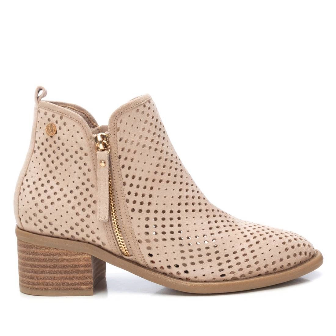 XTI Women's Pointed Toe Booties
