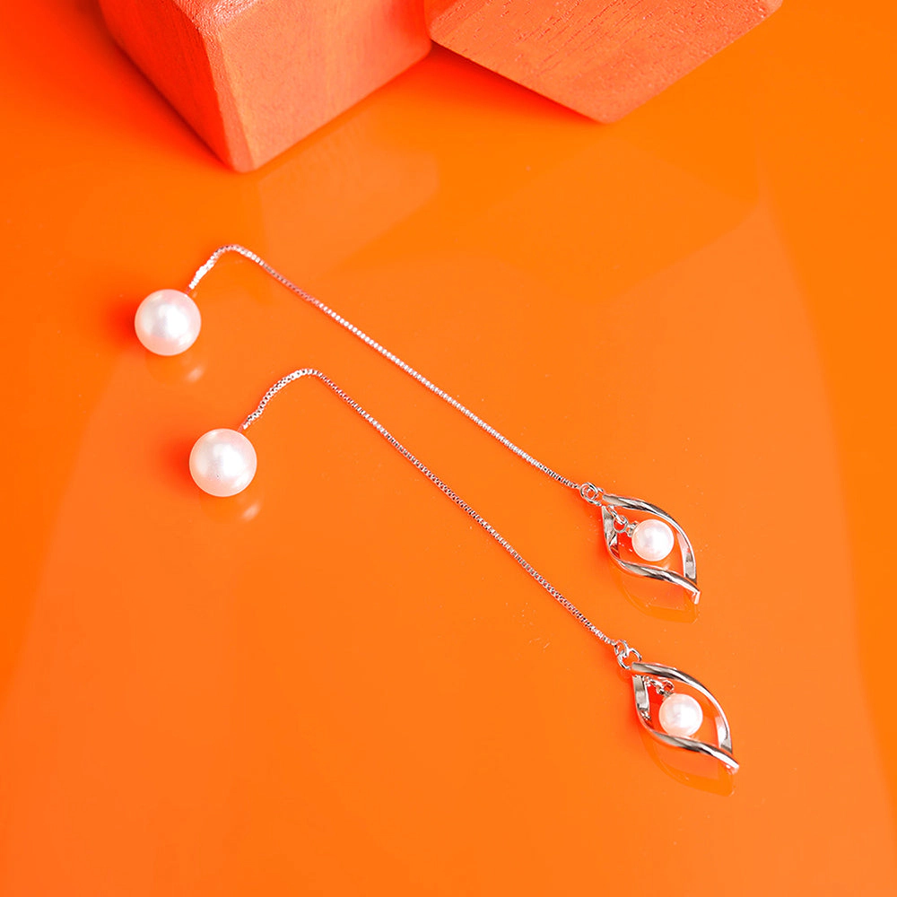 SOHI Women's Sleek Drop Earrings