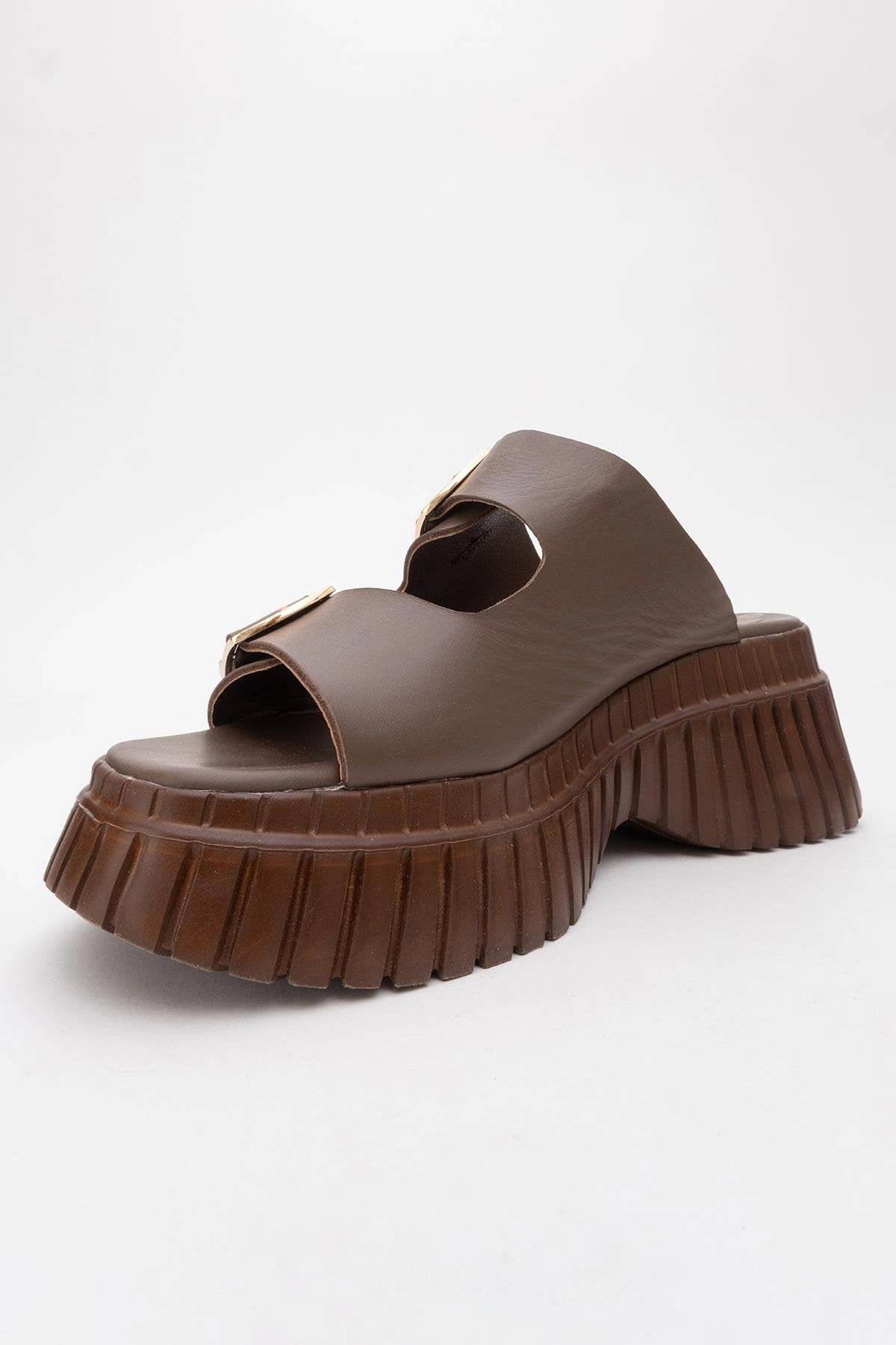 Forever & Always Womens Joanes Leather Two-Strap Platform Sandals