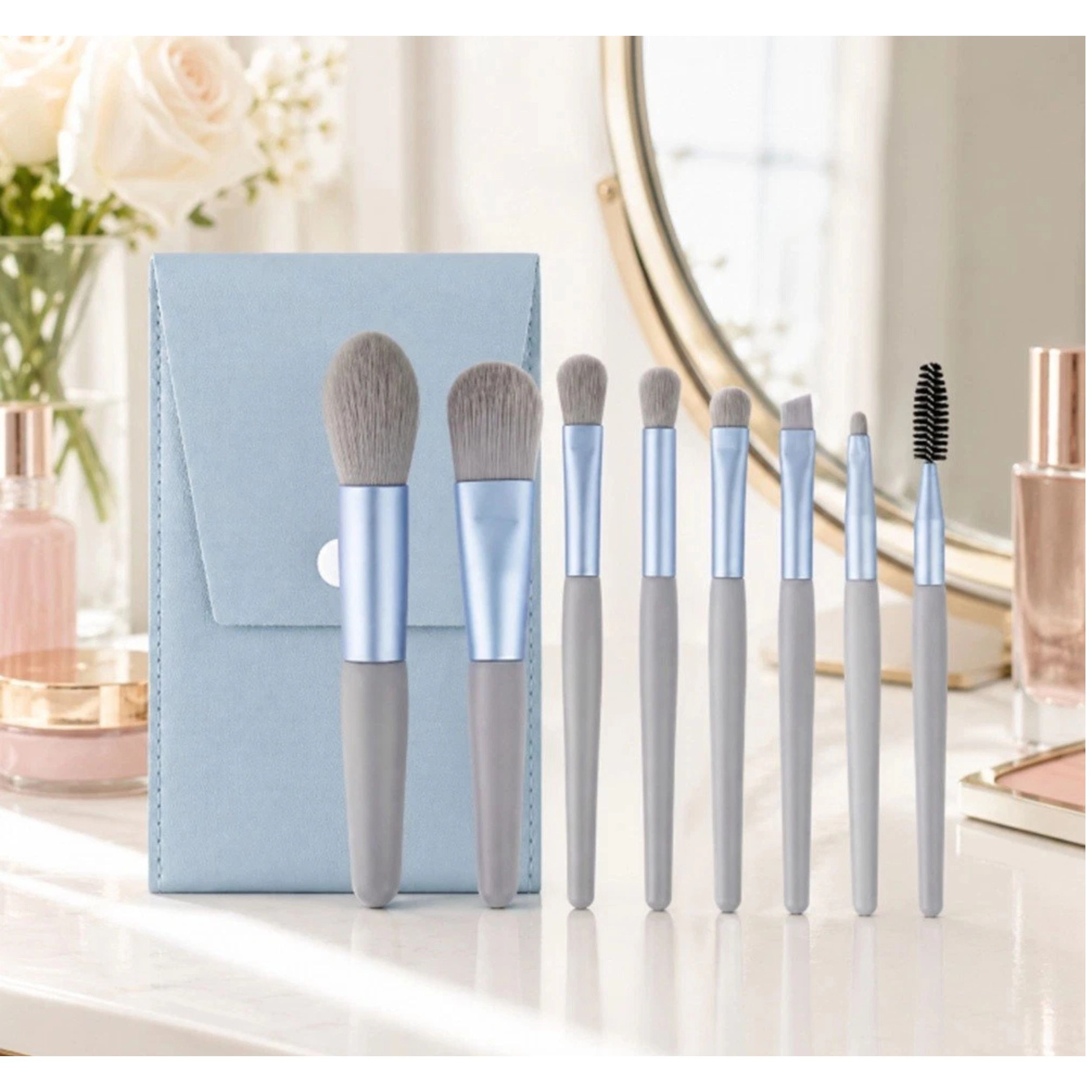 Home Collection Women Pack of 8 Mini Makeup Brush Set