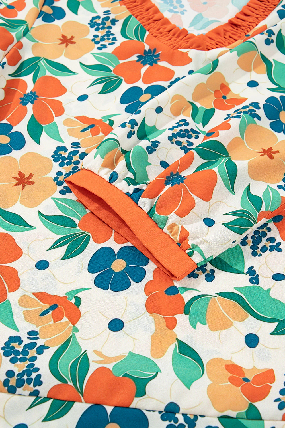 Threaded Pear Lily Print Bracelet Sleeve Blouse