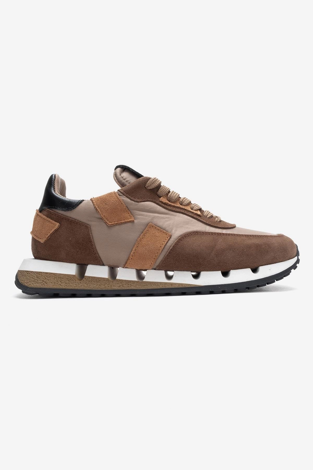 Forever & Always Womens Vian Leather Platform Sneaker