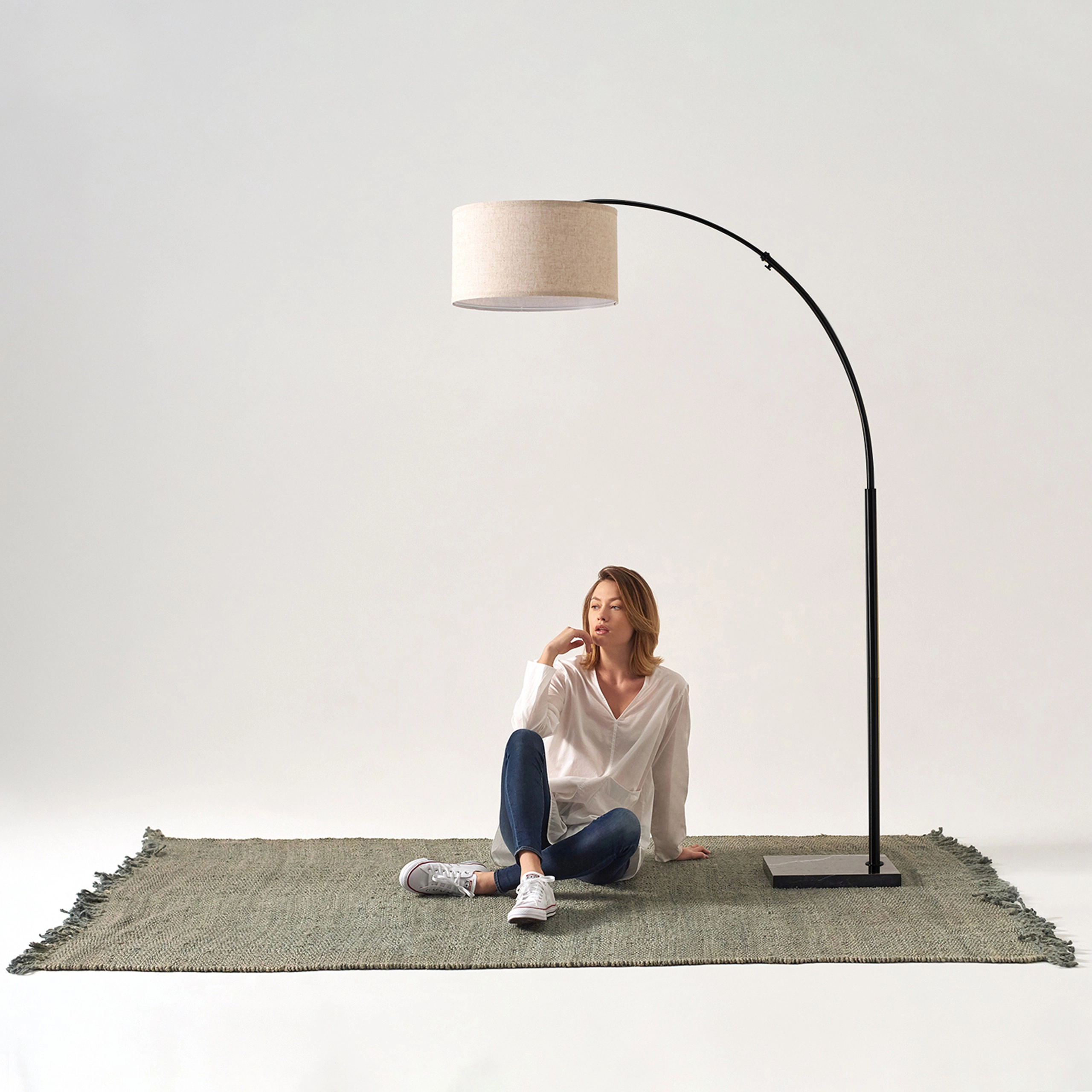Brightech Logan Extendable Drum Floor Lamp