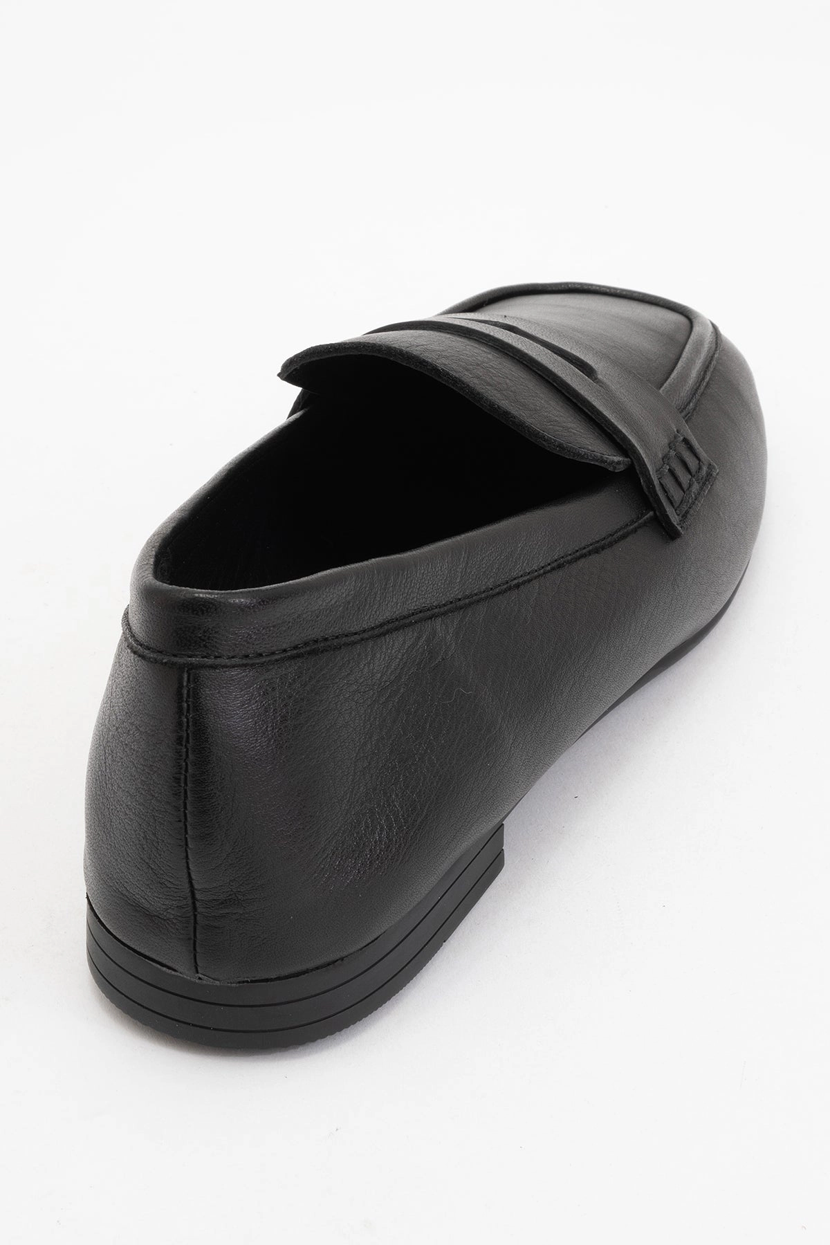 Forever & Always Womens Skye Leather Loafers