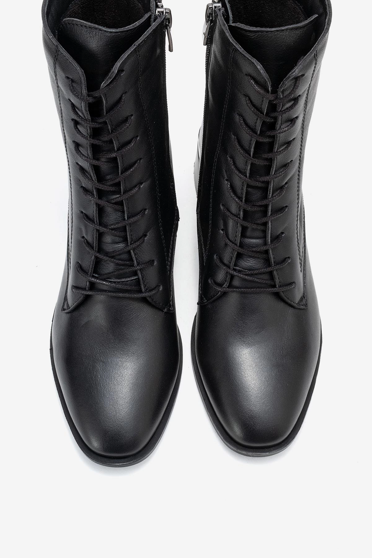 Forever & Always Womens Avia Leather Block Heel Boot