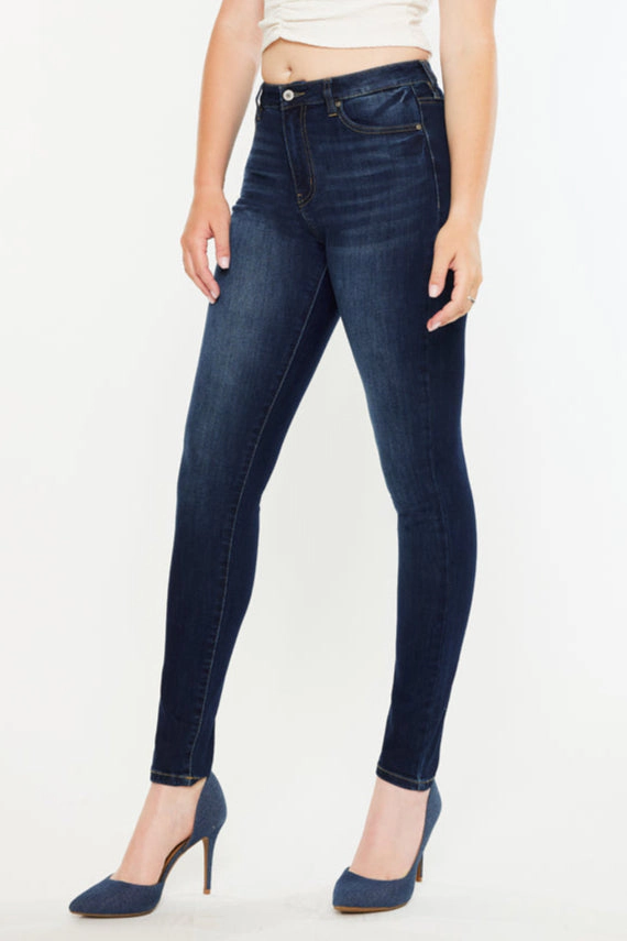 KanCan Women's Curvy Essentials High Rise Skinny Jeans Effie