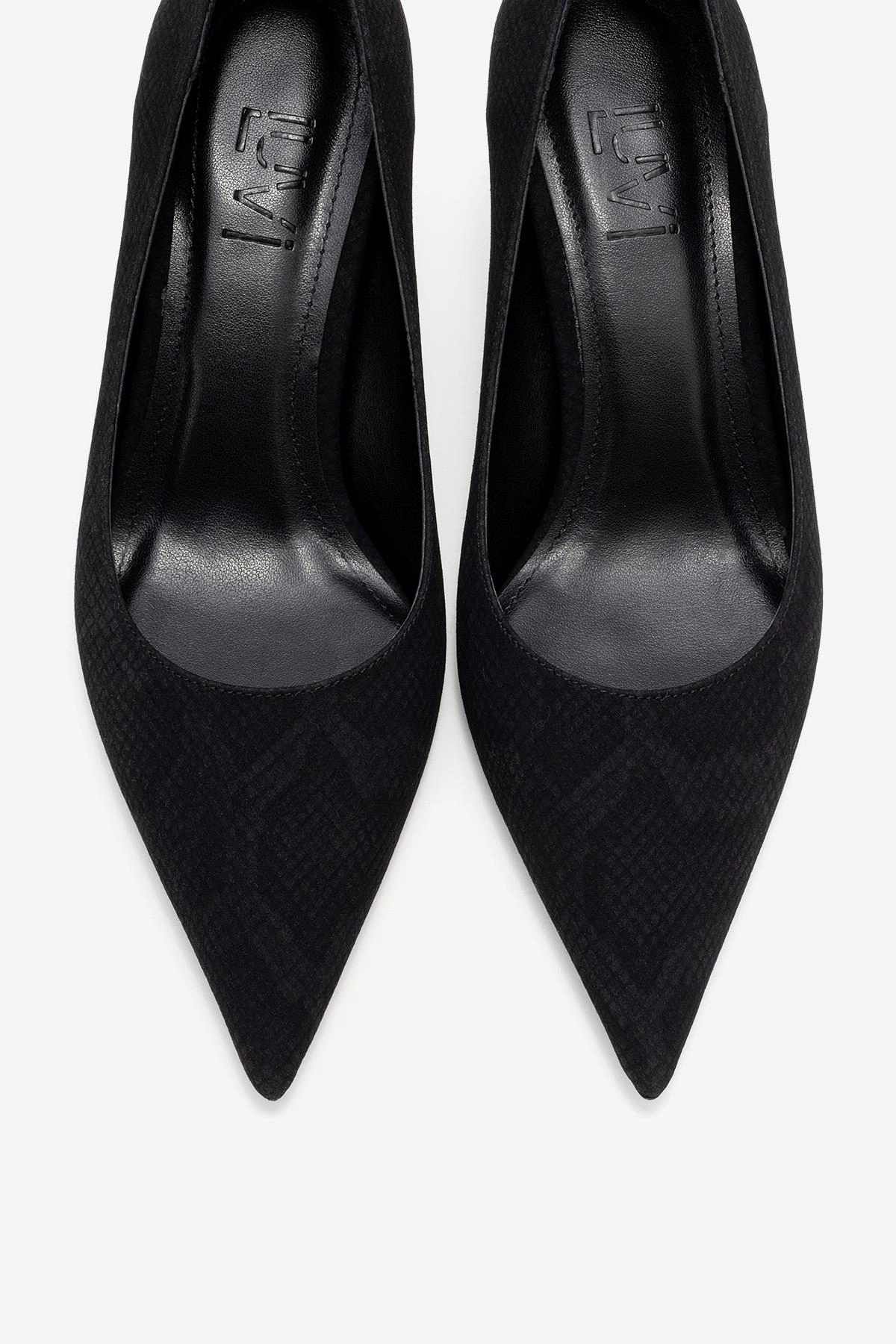 Prologue Shoes Womens Marcus Pointed Toe Pump
