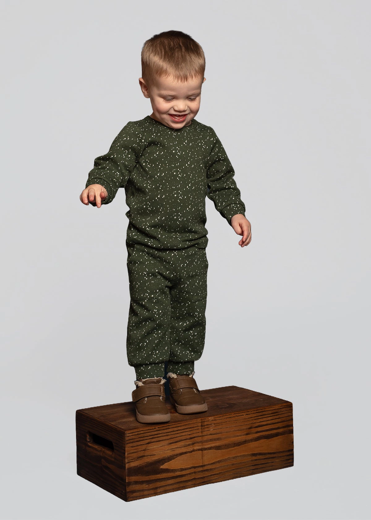 Milo Knit Relaxed Tapered Jogger Pant, Forest Green Speckle