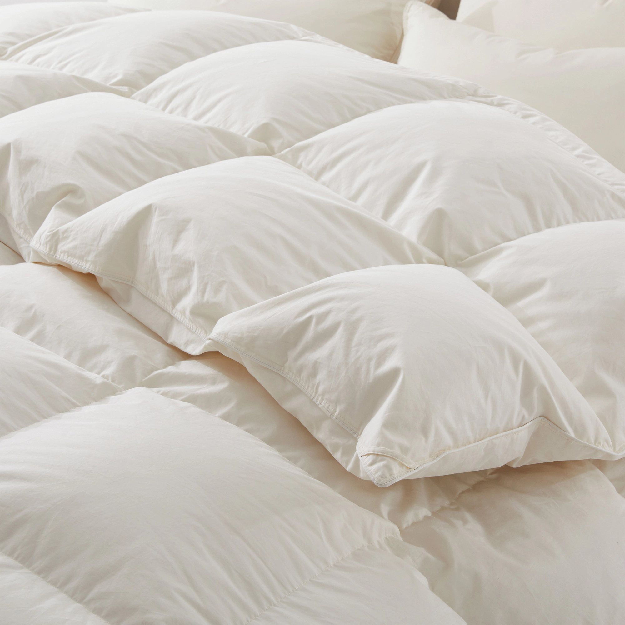 Unikome 800 Fill Power Down Comforter Insert, 100% Organic Cotton Cover Luxury Duvet Bedding