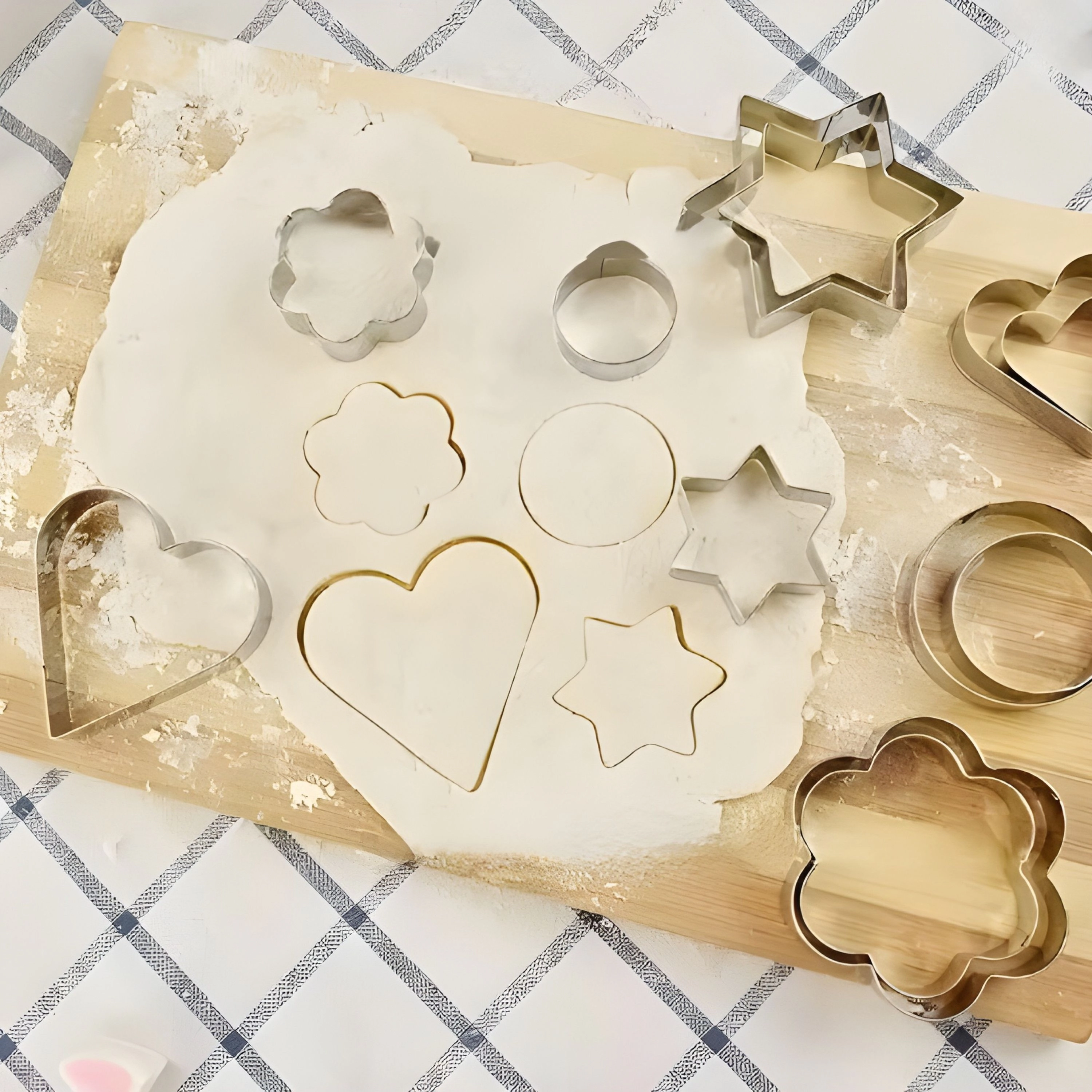 Kitcheniva 12 Pcs Stainless Steel Cookie Cutter Set