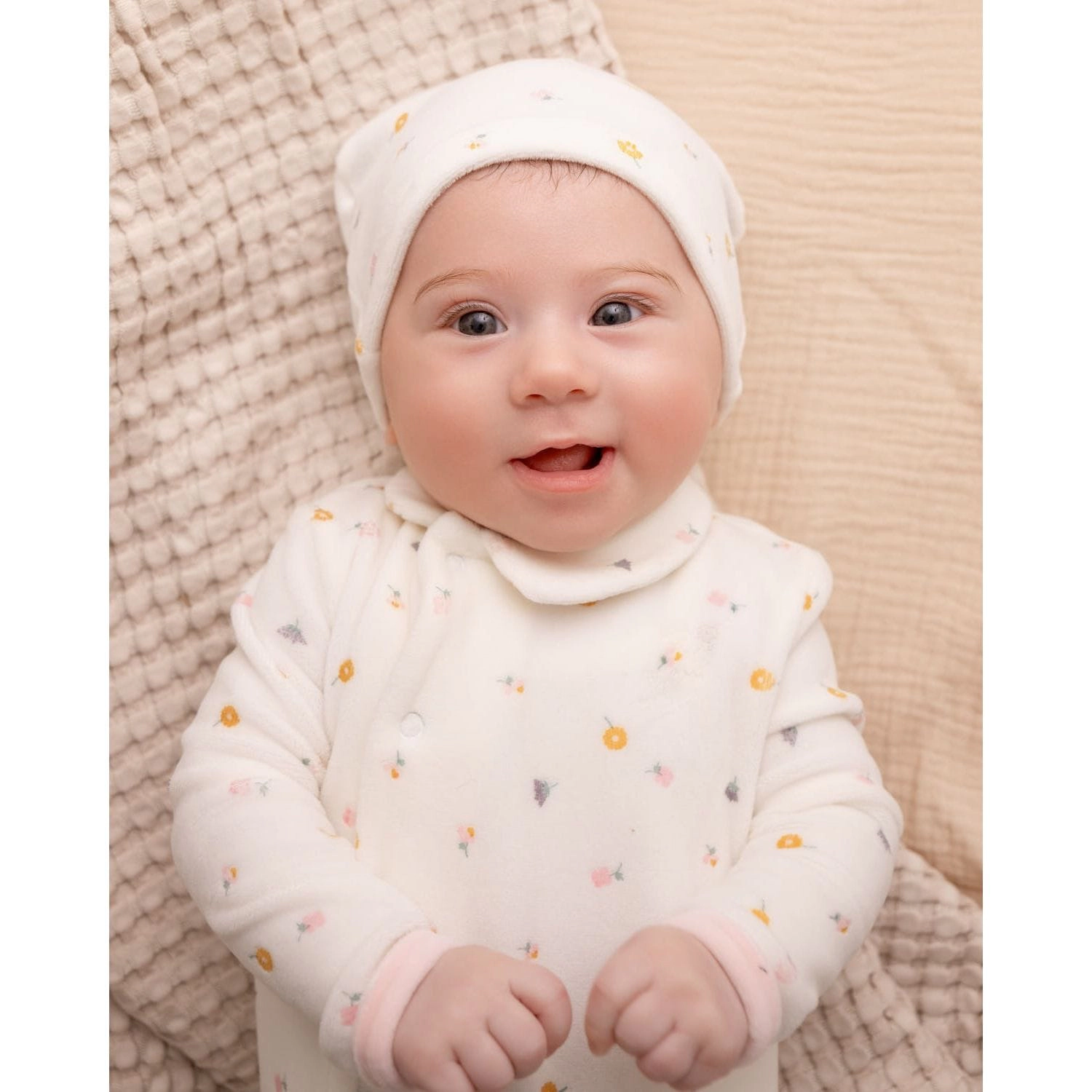 MeMoi 2 Piece Baby Girls "Lily Of The Valley" Cotton Rich Velour Footie Set