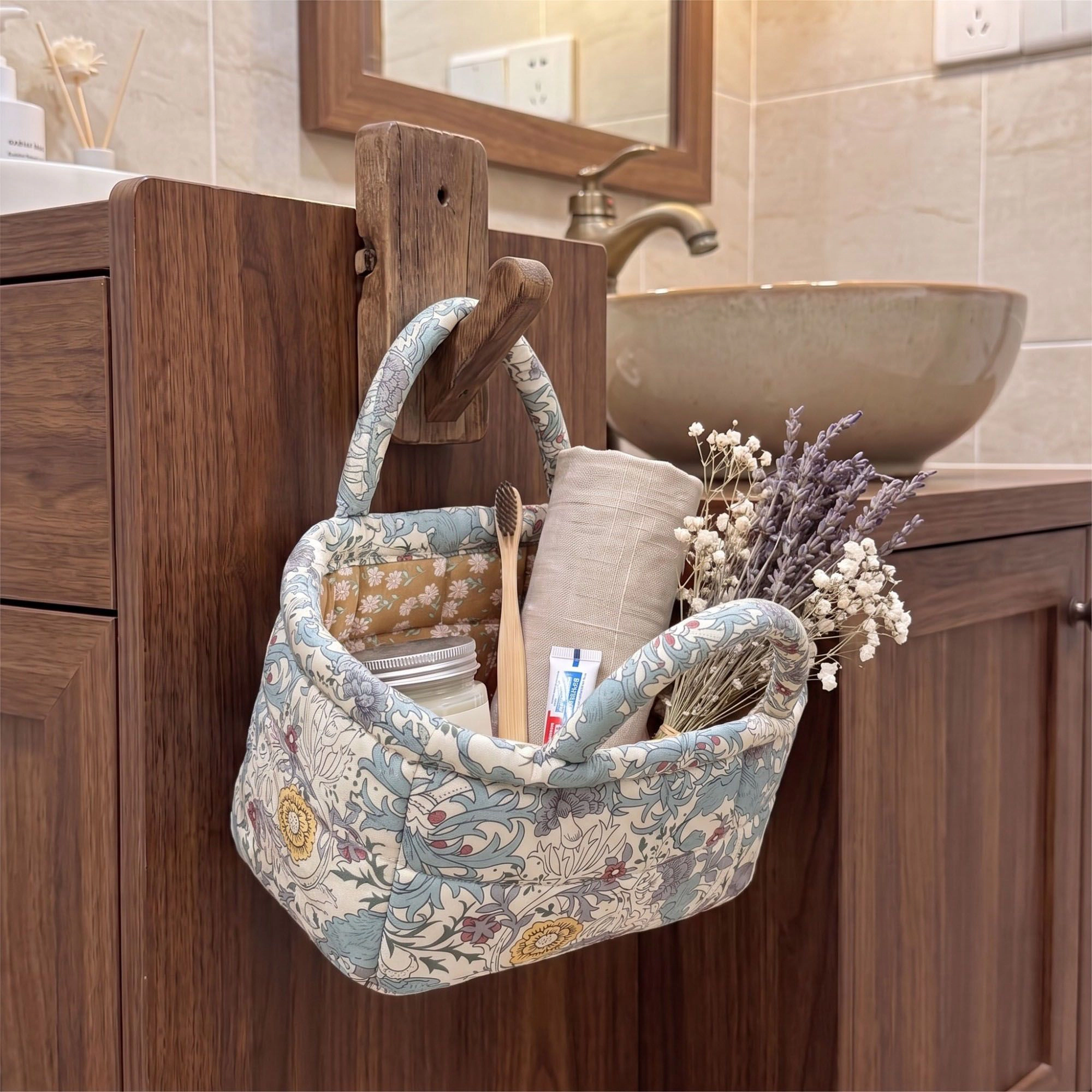 Alilang Women Floral Print Quilted Organizer Tote Bag with Multiple Pockets and Carry Handles