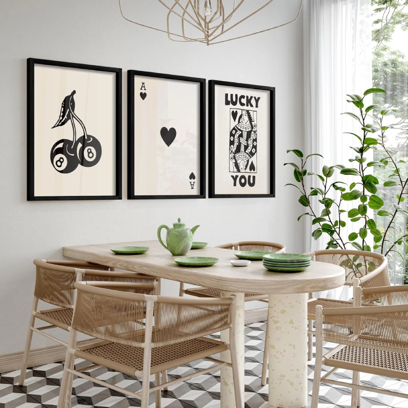 Living Hubss Trendy Retro Farmhouse Lucky Wall Art