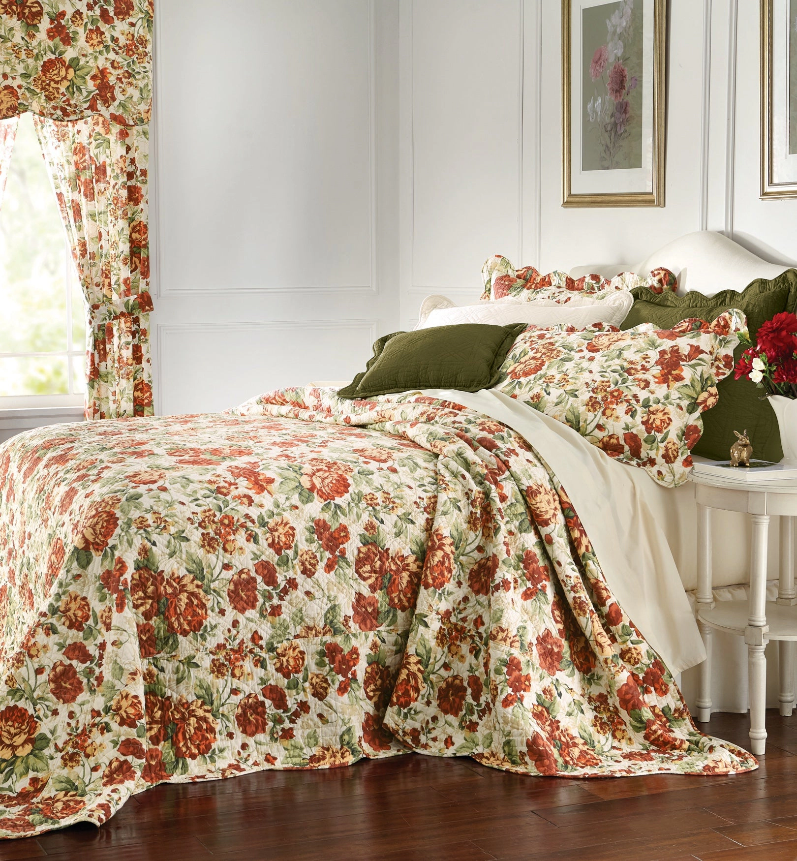 BrylaneHome  100% Cotton Florence Oversized Bedspread