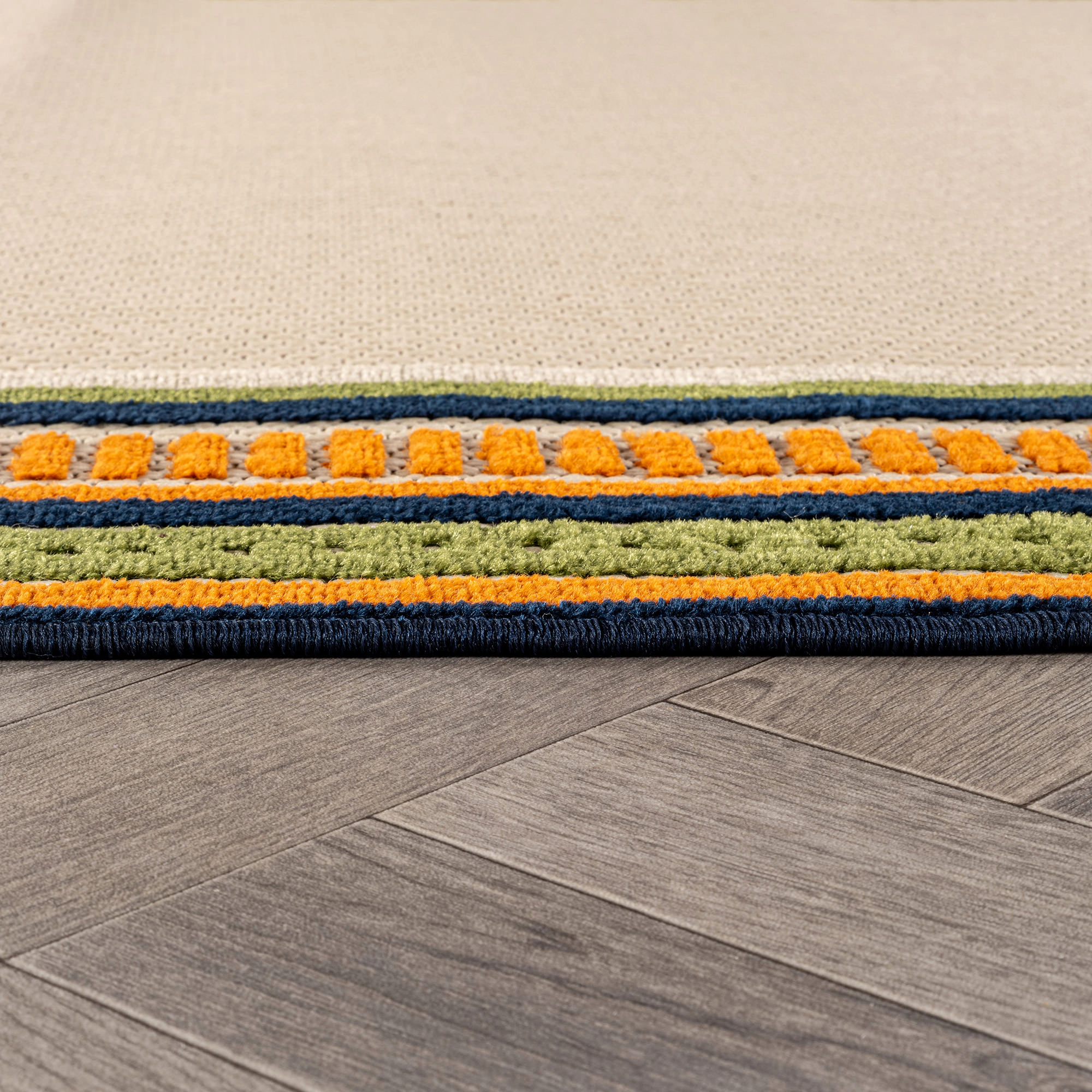 World Rug Gallery Indoor/Outdoor High-Low Textured Area Rug, Coastal Border Ivory/Multi, Easy-Clean Patio