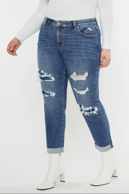 Kancan Women's Plus Mid Rise Slim Boyfriend Jeans Jayleen