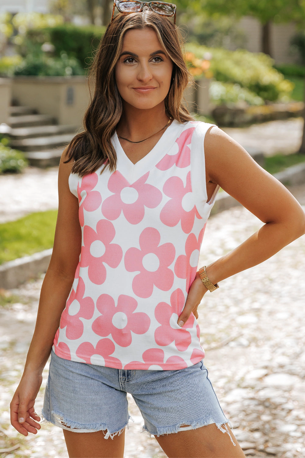 Threaded Pear Women's Andi Flower Knitted V Neck Tank Top