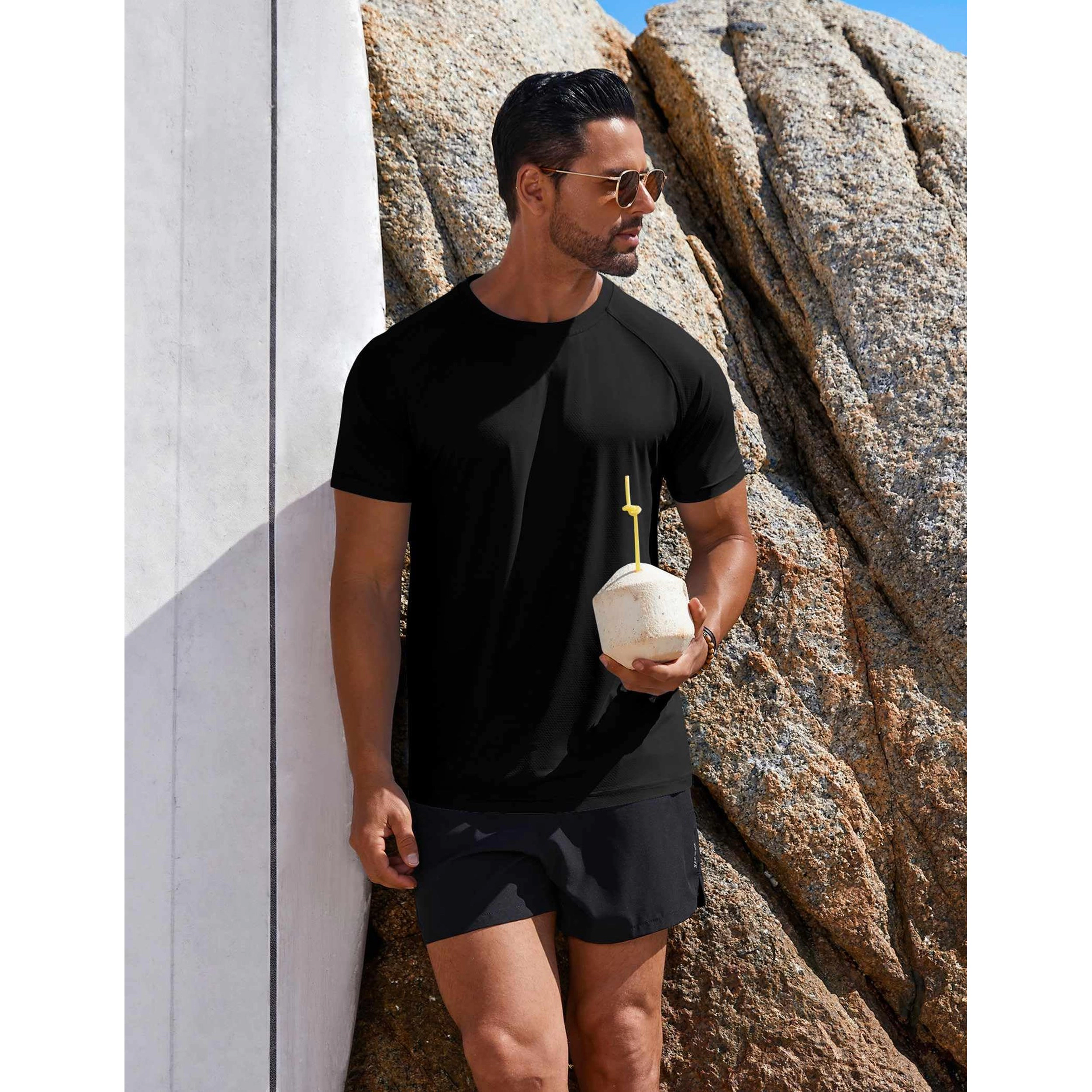COOFANDY Mens Sporty Short Sleeve T-Shirts  Crew Neck Raglan Casual Tees