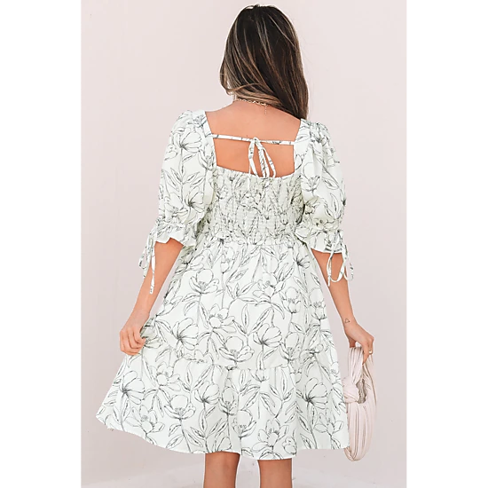 Threaded Pear Women's Ariya Floral Shirred Back Puff Sleeve Dress