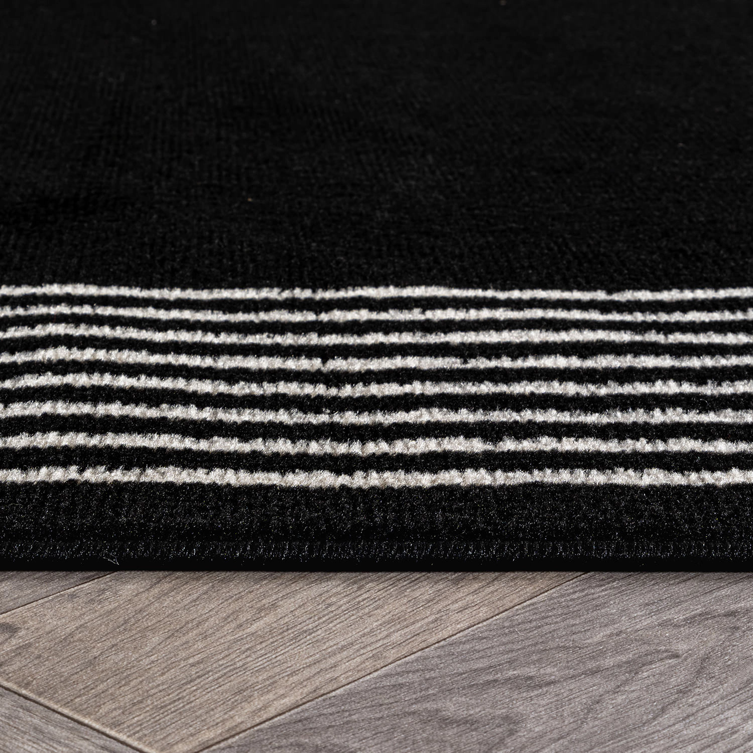 World Rug Gallery Modern Minimal Bordered Area for Living Room, Bedroom, or Entryway – Low Pile