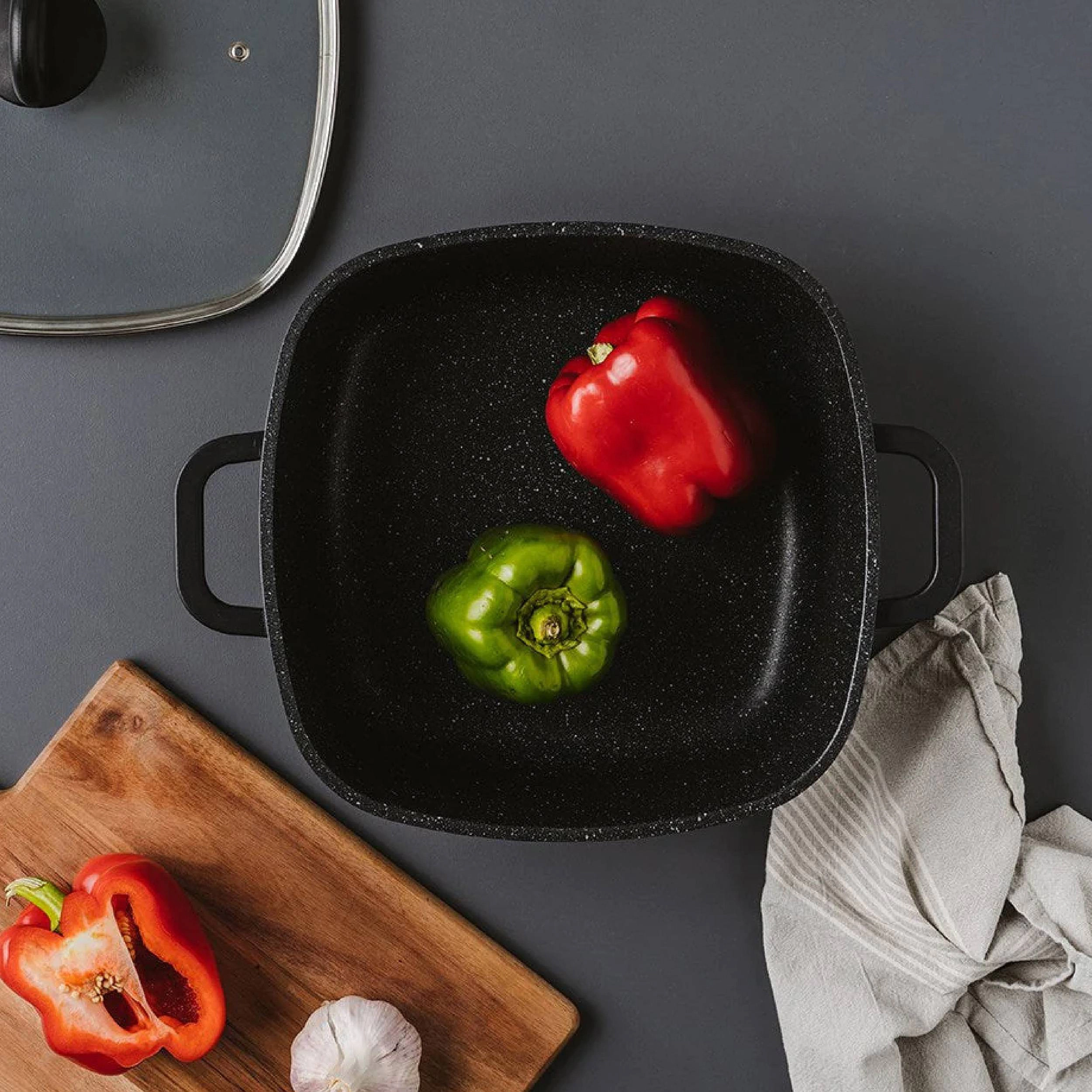 Cuisine::pro® STONE™ Casserole With Lid 11"