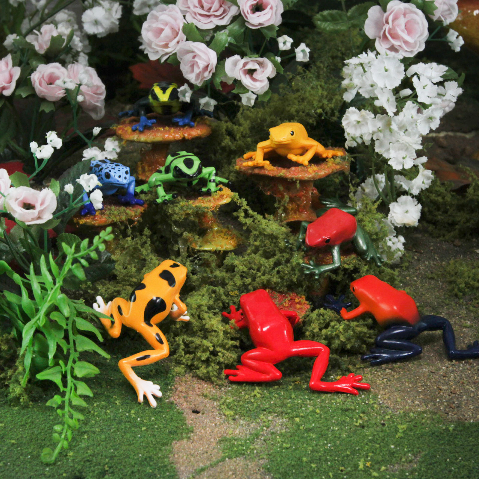 Safari Ltd. - Poison Dart Frogs TOOB - contains 8 Mini Figurines